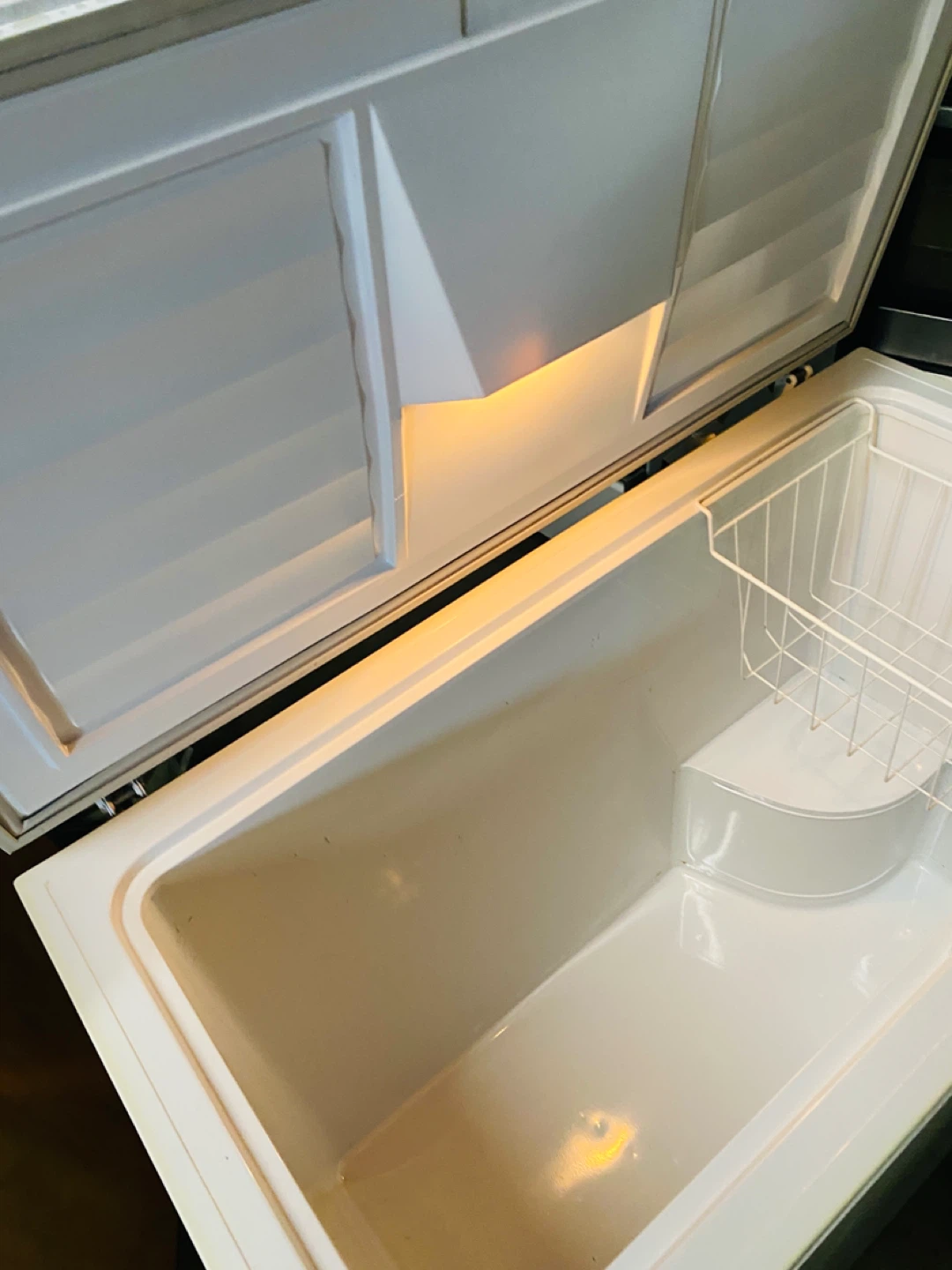Midsize Chest Freezer - photo 2