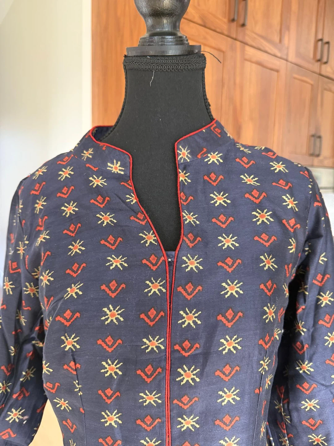 Women's Indian Kurta Set with Dupatta - photo 3