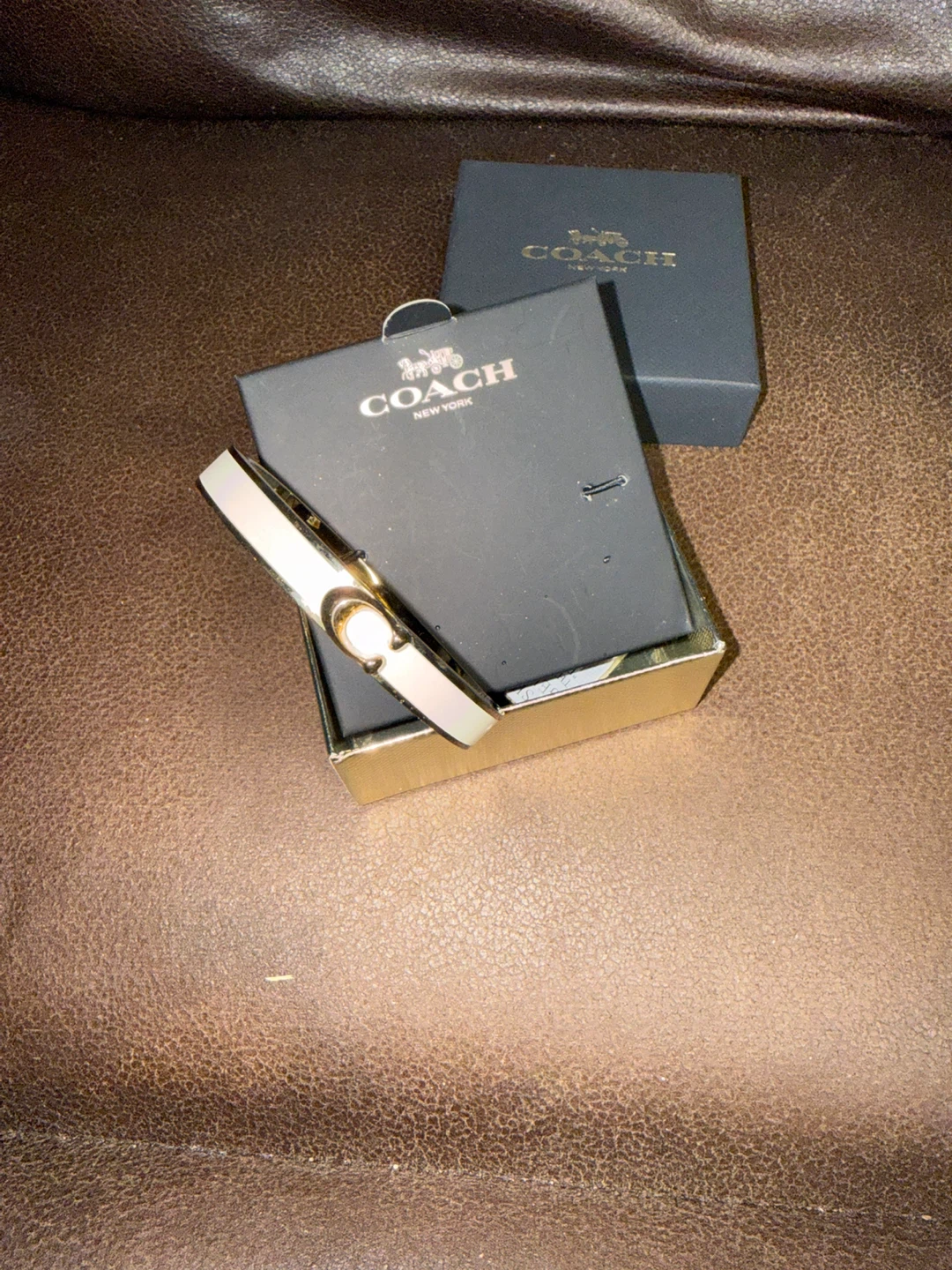 Coach New York White C Logo Bangle Bracelet - photo 4