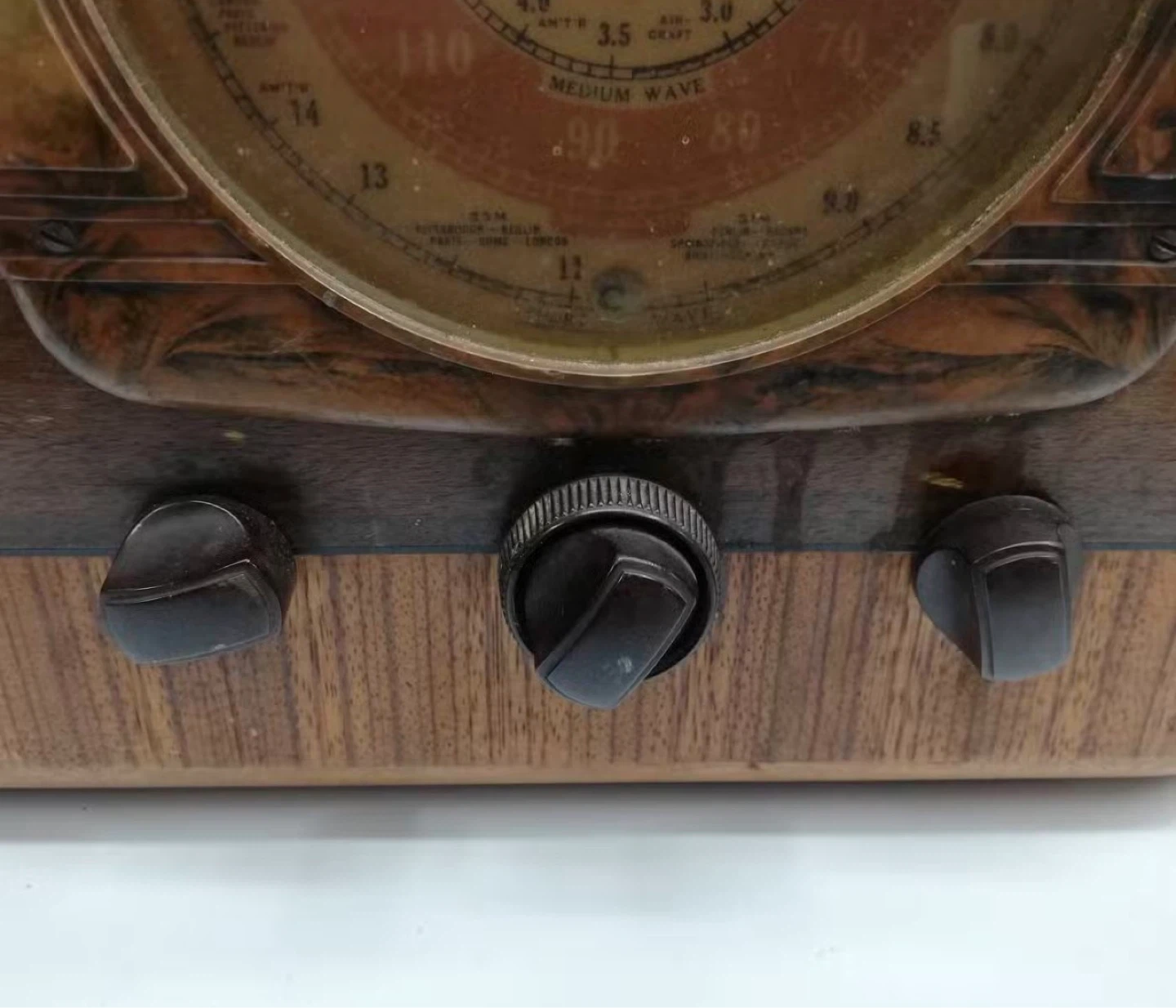 Canadian GE Radio Model 562 - photo 4