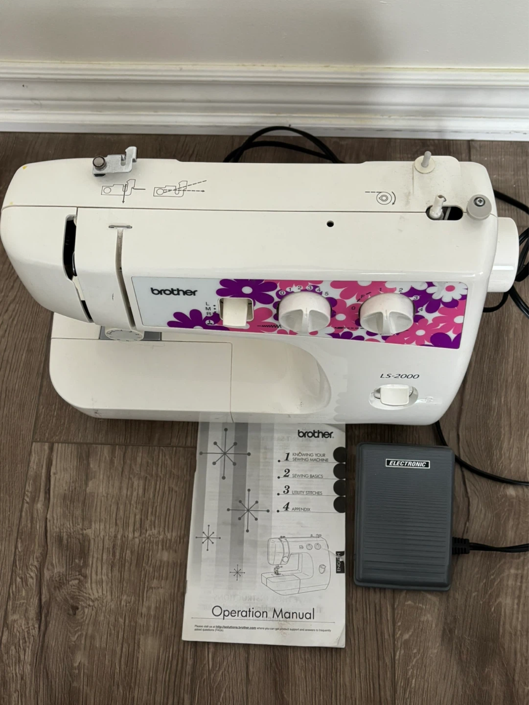Brother LS-2000 Sewing Machine - photo 2