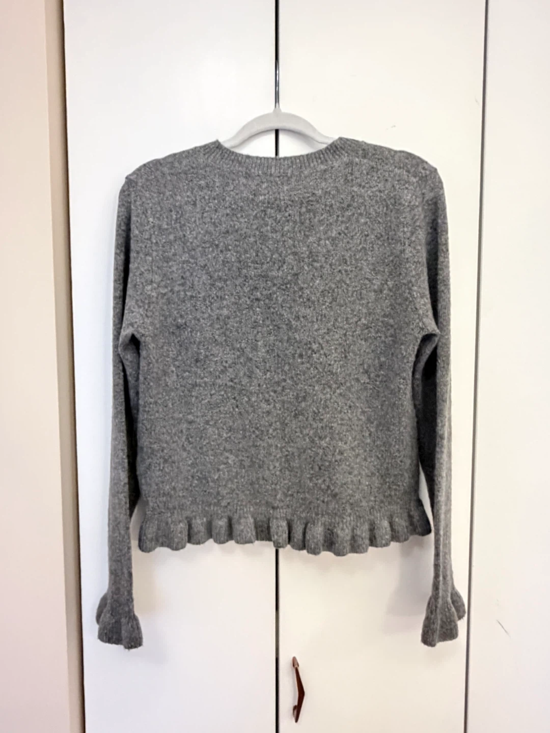 8 Seconds Grey Cardigan Size M - photo 3