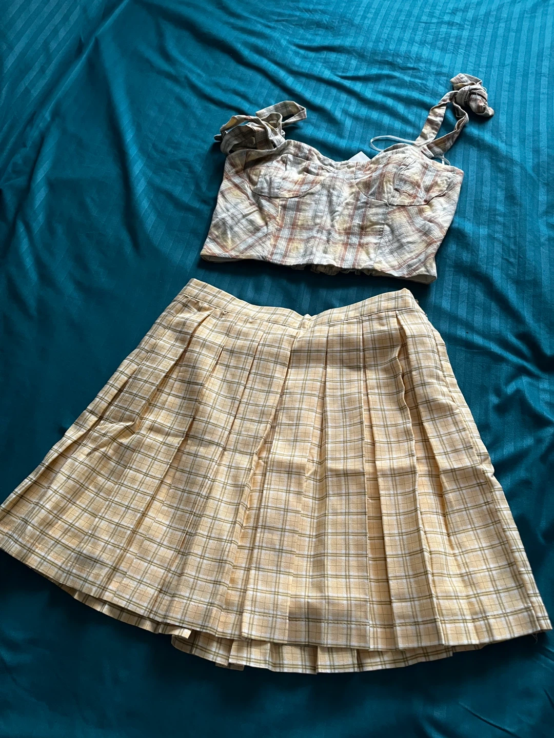 Plaid Bustier Top and Pleated Skirt Set - photo 3