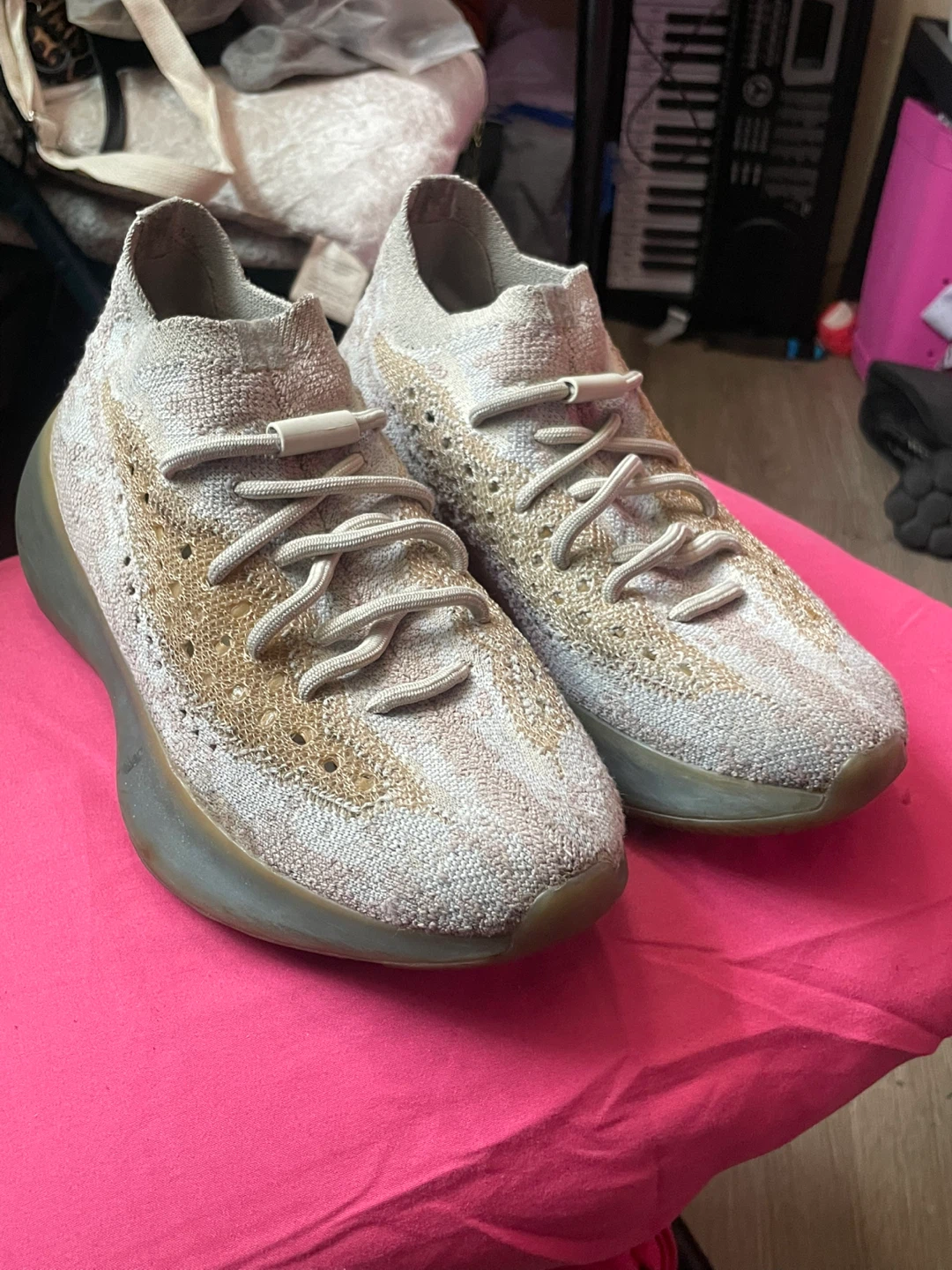 Adidas Yeezy Boost 380 "Pepper" SZ 6 Woman - photo 2