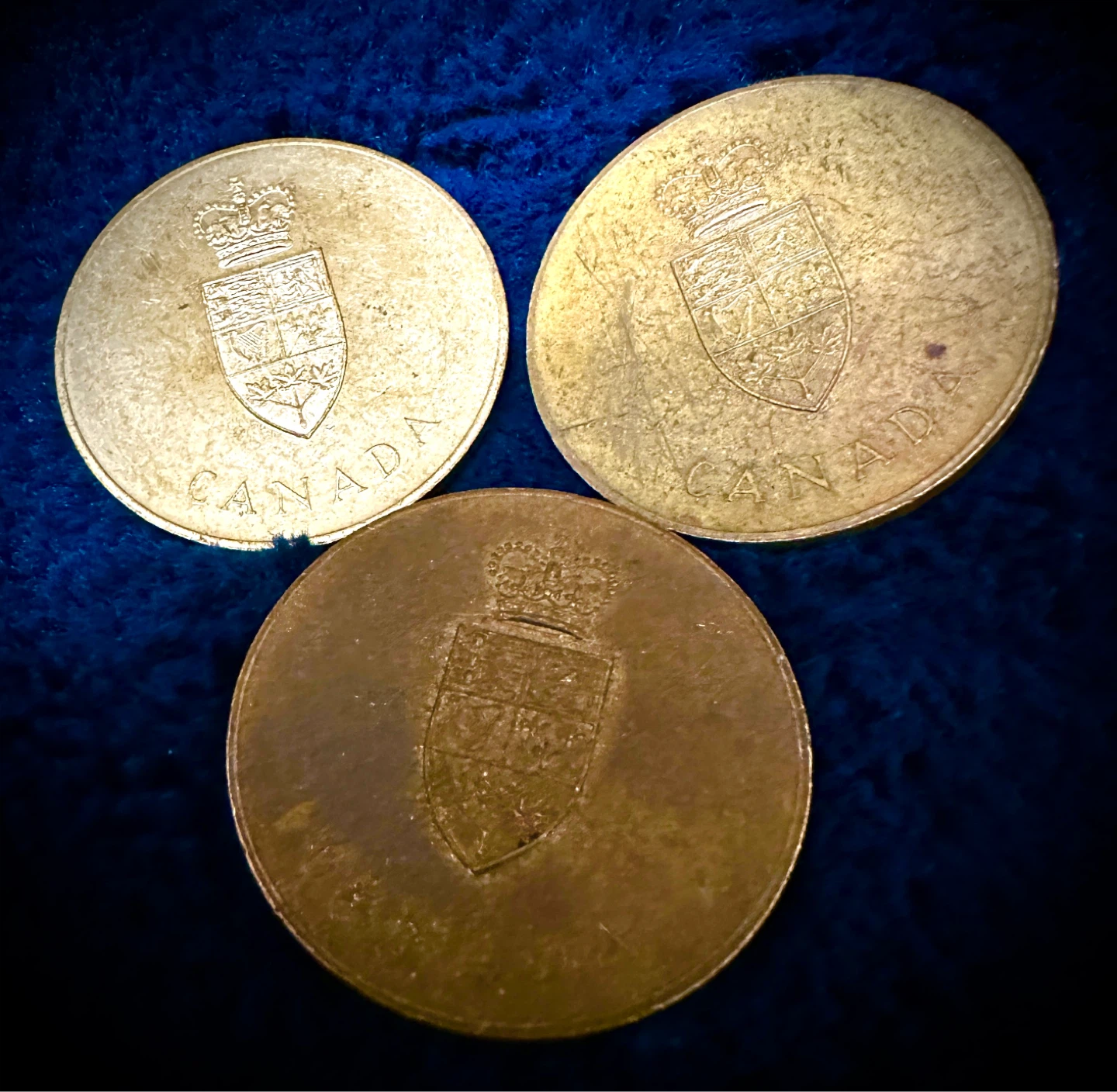 Three 1967 Confederation Centennial Canadian Coins - photo 2
