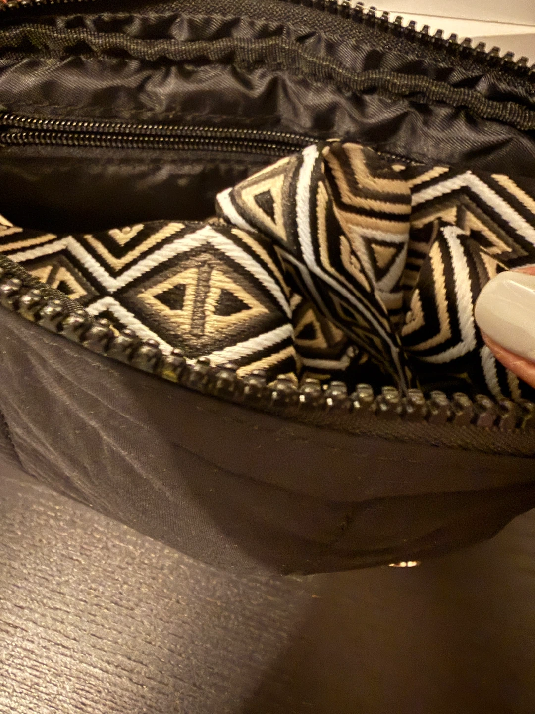 Black Quilted Crossbody Bag with Geometric Strap - photo 4