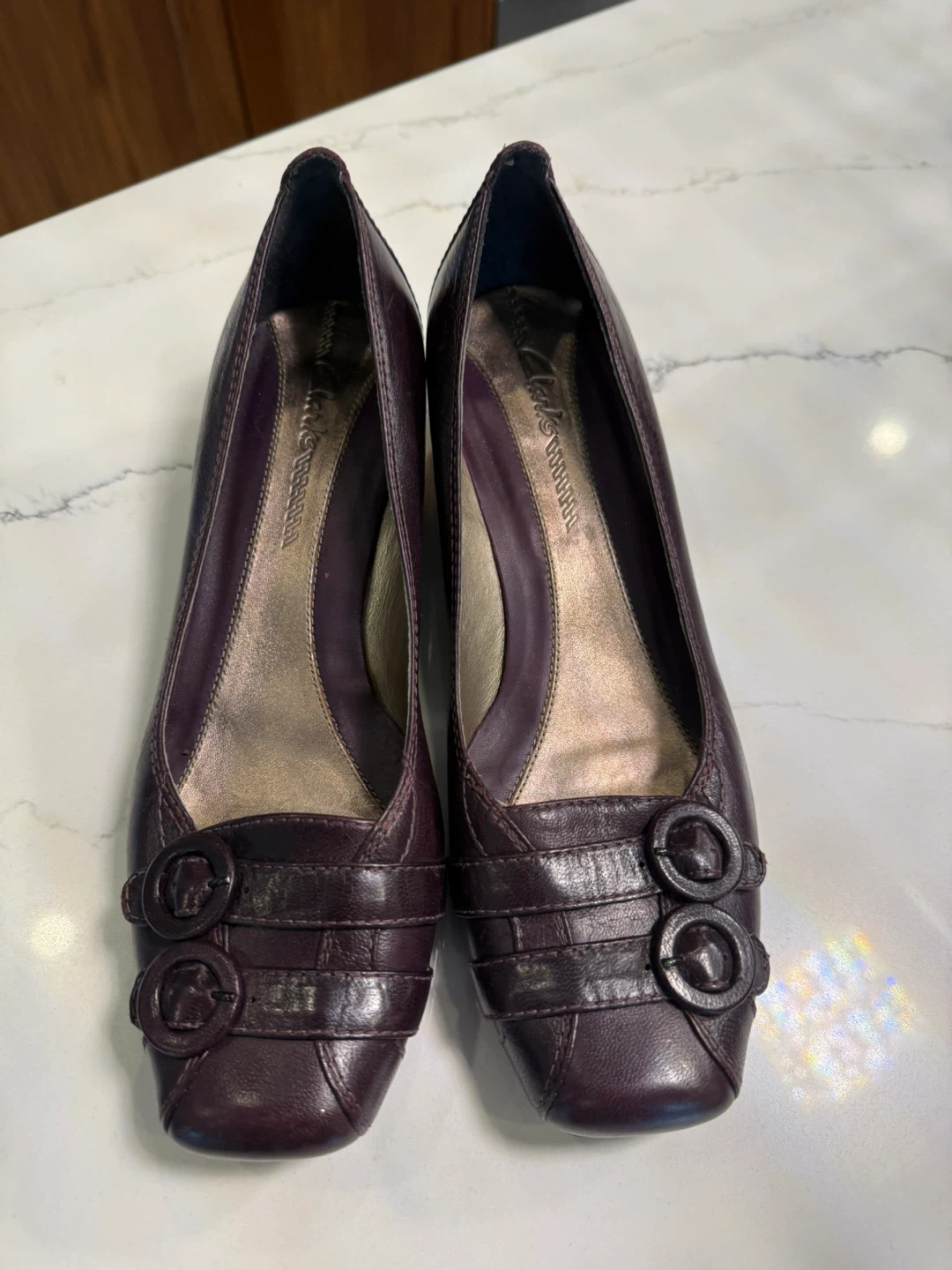 Clarks Women's Purple Leather Low Heel Shoes Size 6 - photo 4