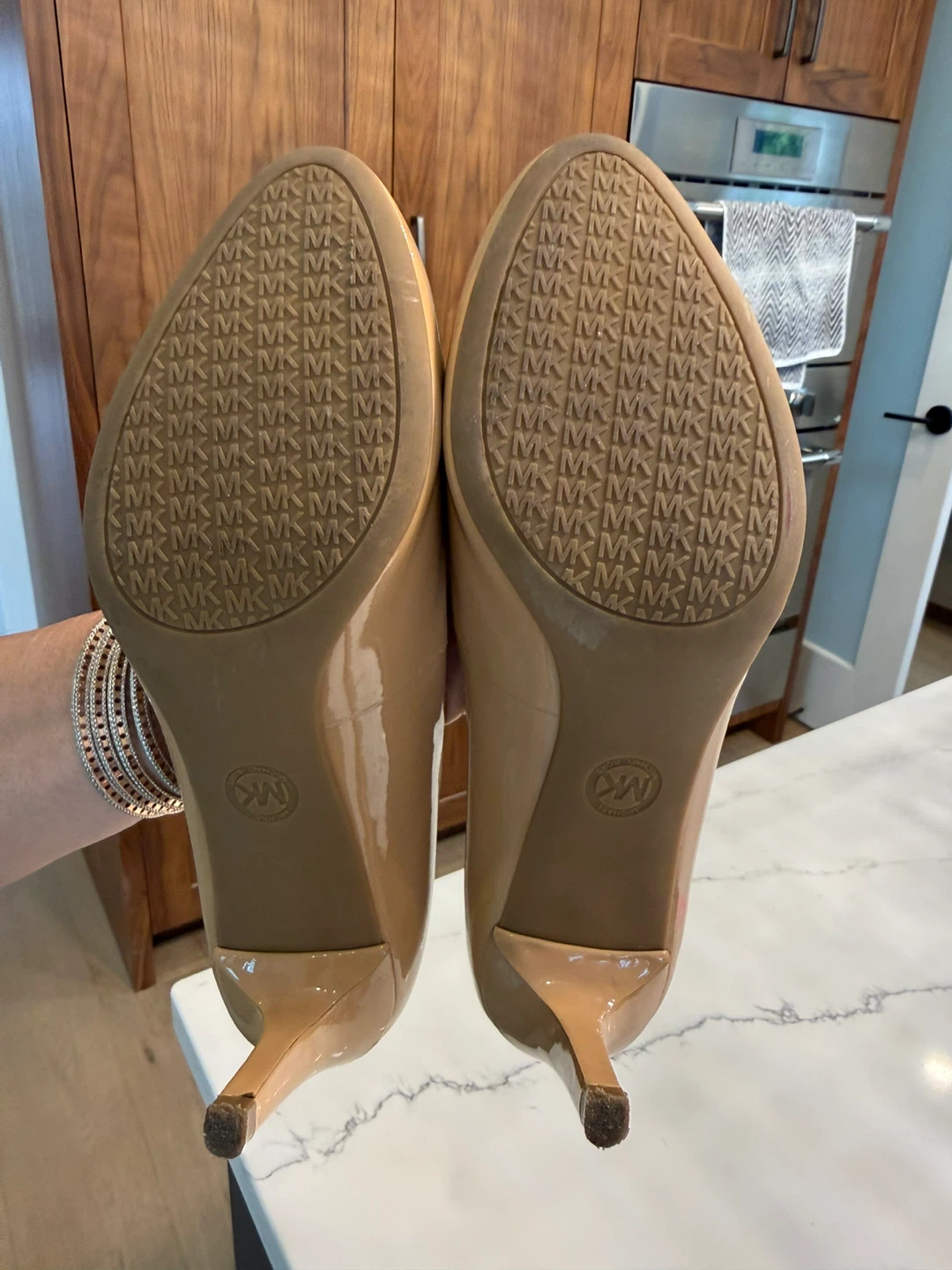 Michael Kors Patent Leather Heels - Nude - photo 5
