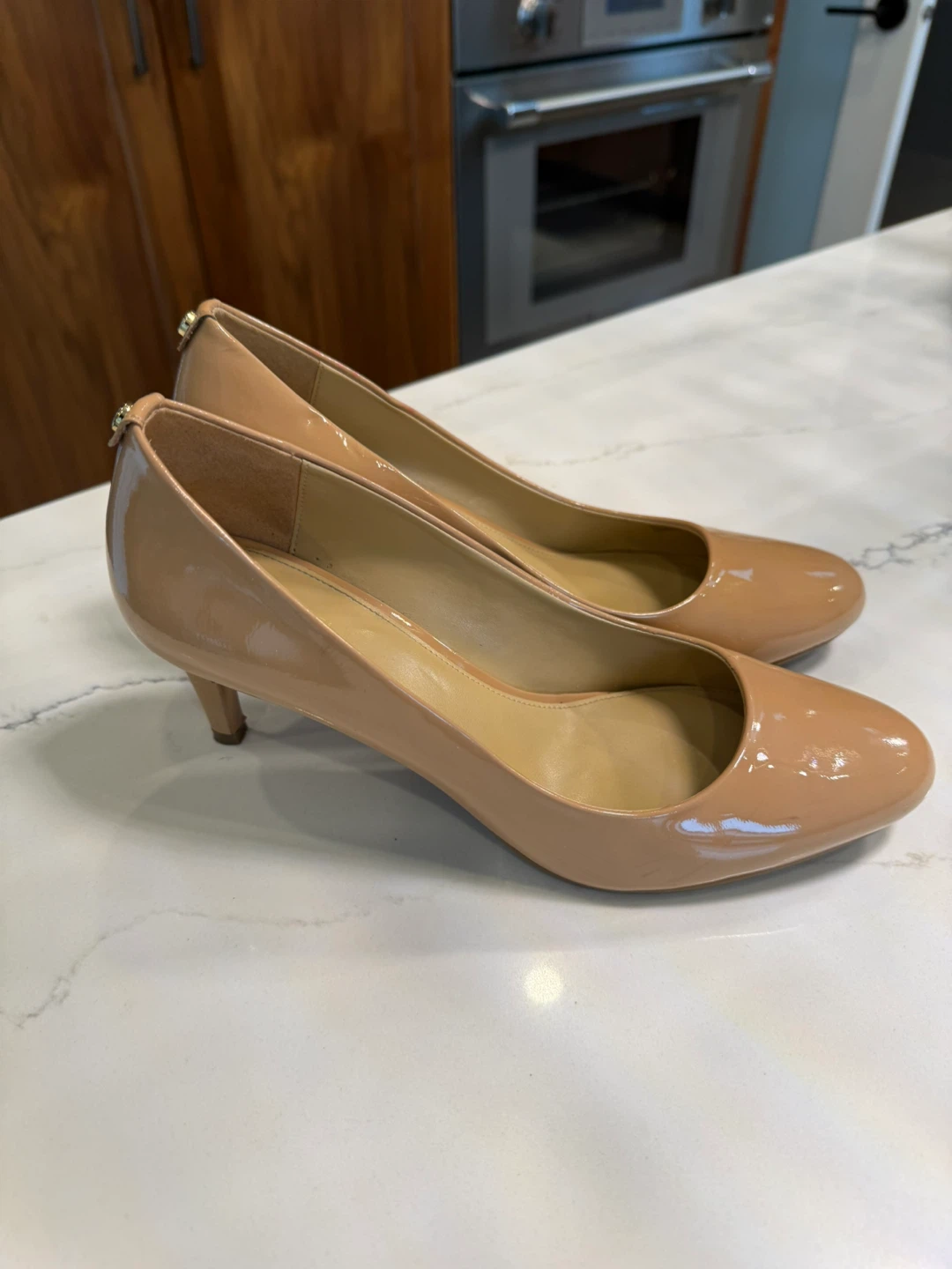 Michael Kors Patent Leather Heels - Nude - photo 2