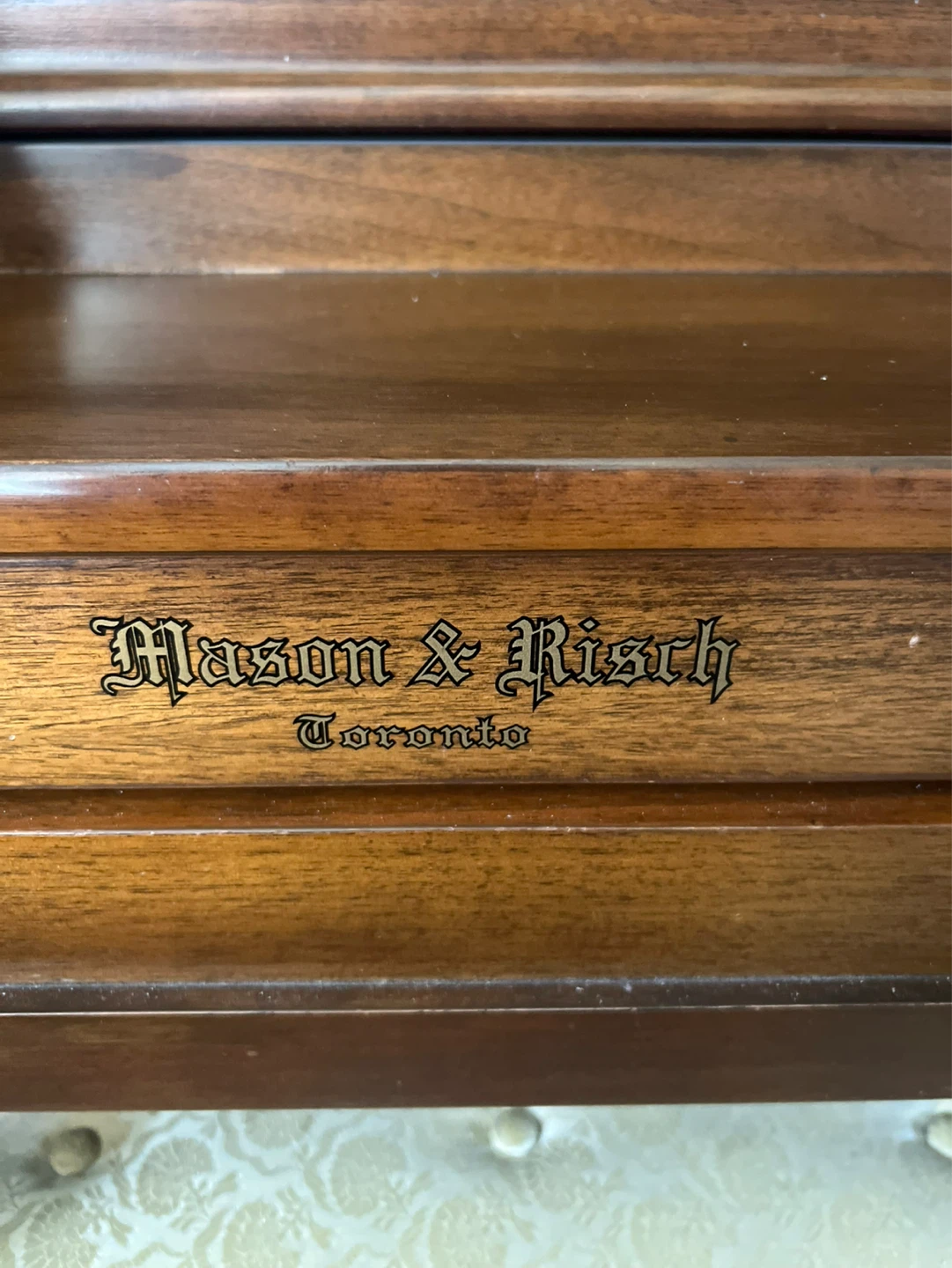 Mason & Risch Upright Piano - photo 4