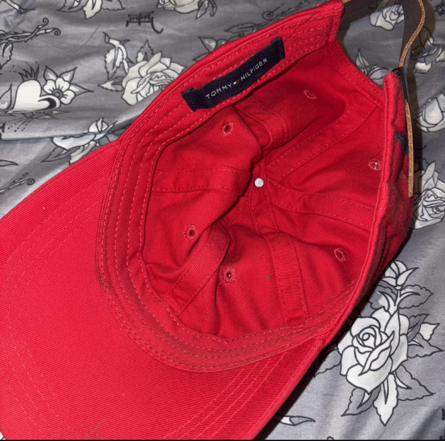 Tommy Hilfiger Red Baseball Cap - photo 2