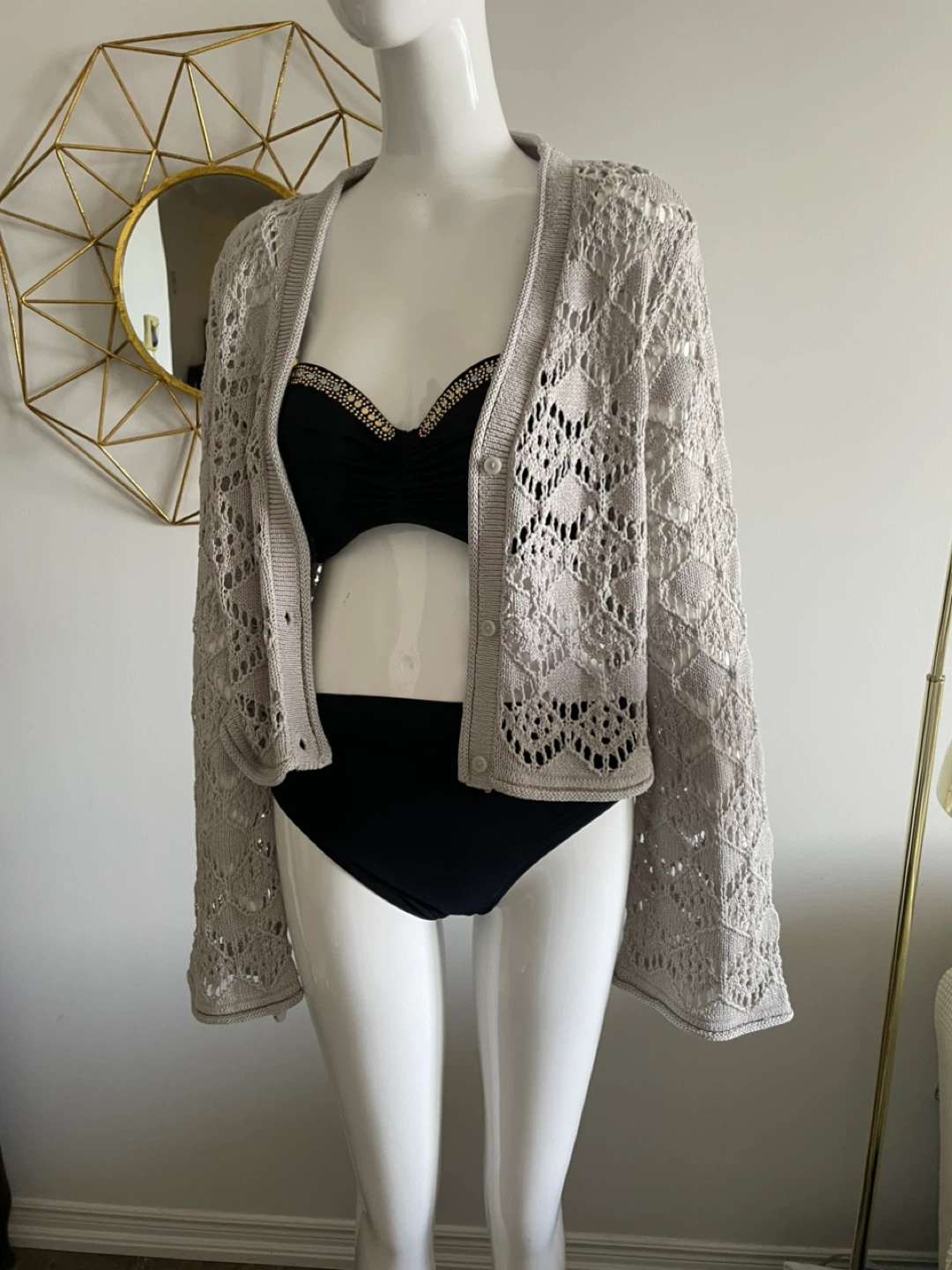 Cropped Knit Cardigan