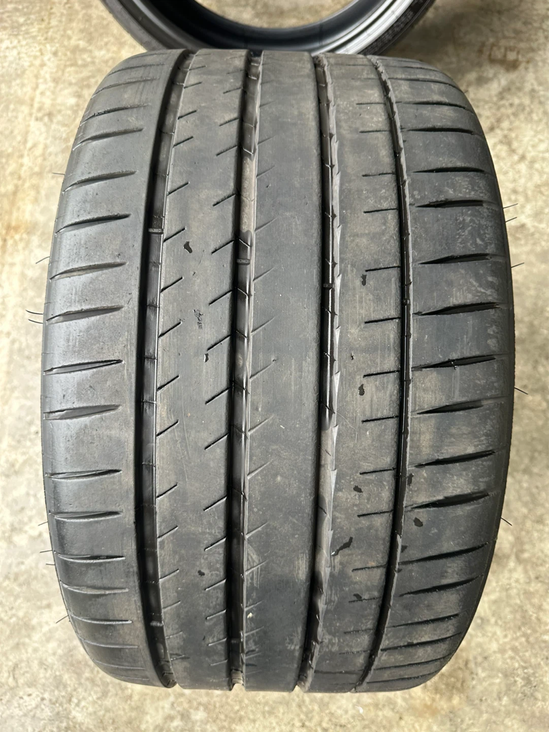 295/25/21 Michelin Pilot Sport 4S Set of 4 - photo 3
