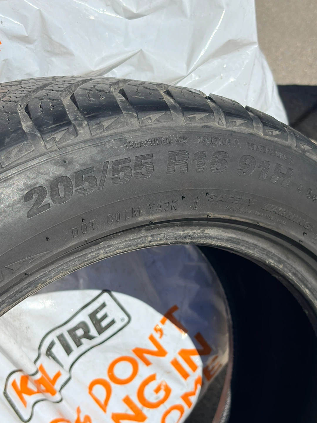 Kumho 4 Seasons Tires - 205/55 R16 91H - photo 2