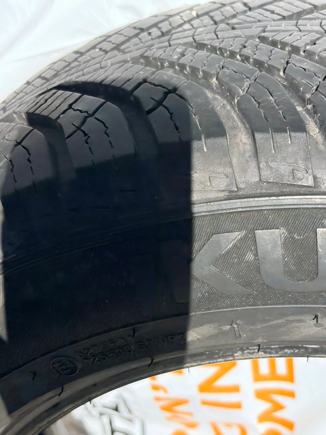 Kumho 4 Seasons Tires - 205/55 R16 91H - photo 4