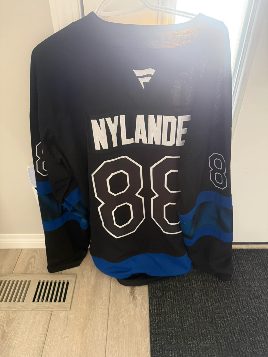 Fanatics Toronto Maple Leafs Jersey - photo 2