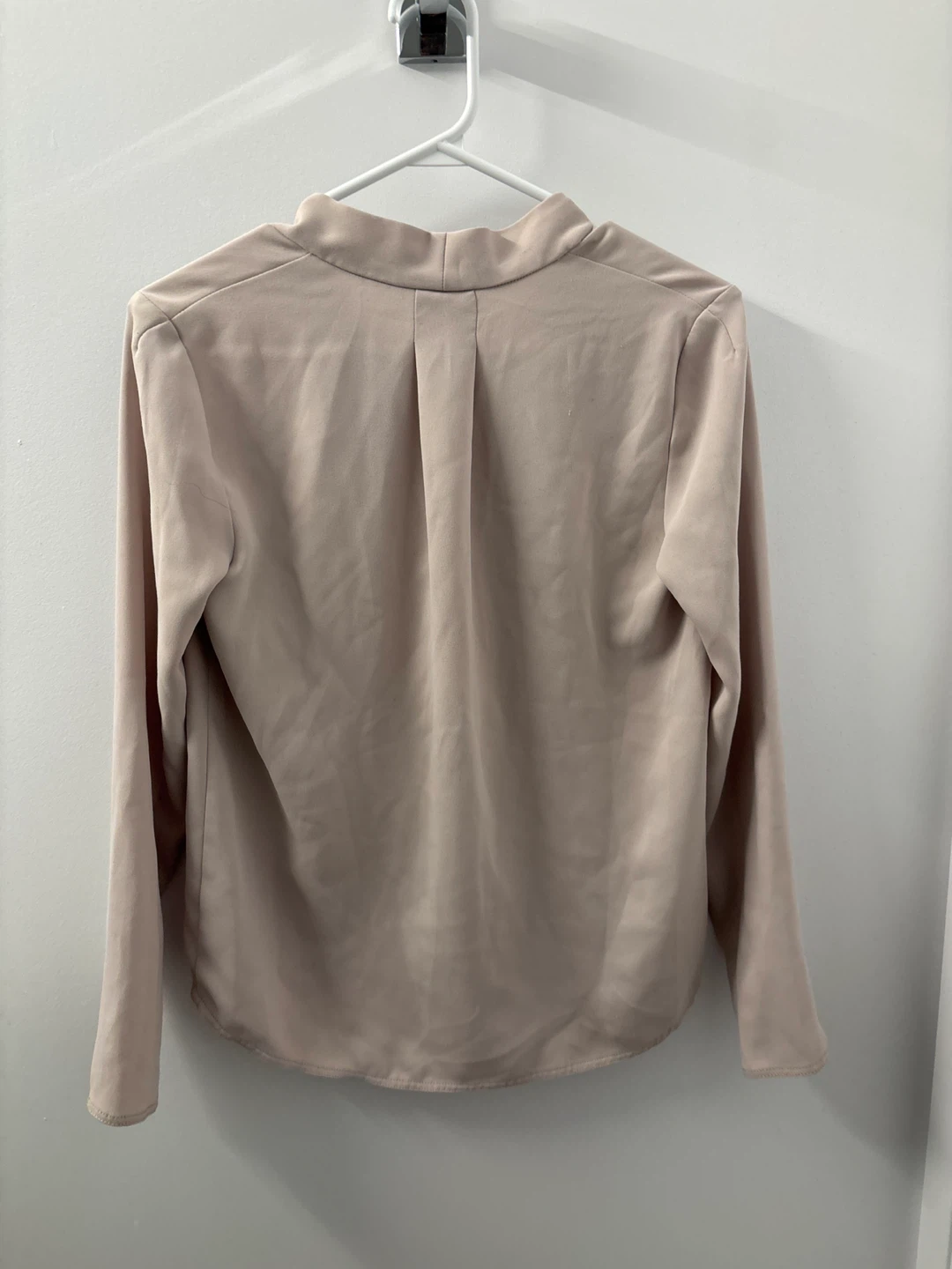 Babaton Beige Button-Up Blouse - XS - photo 3