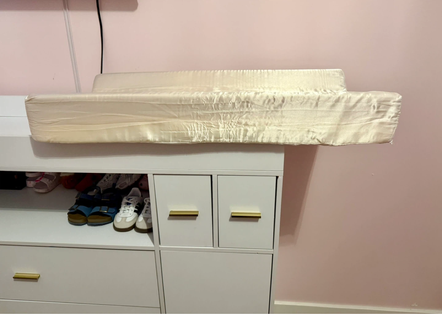 White Changing Table with Storage - photo 5