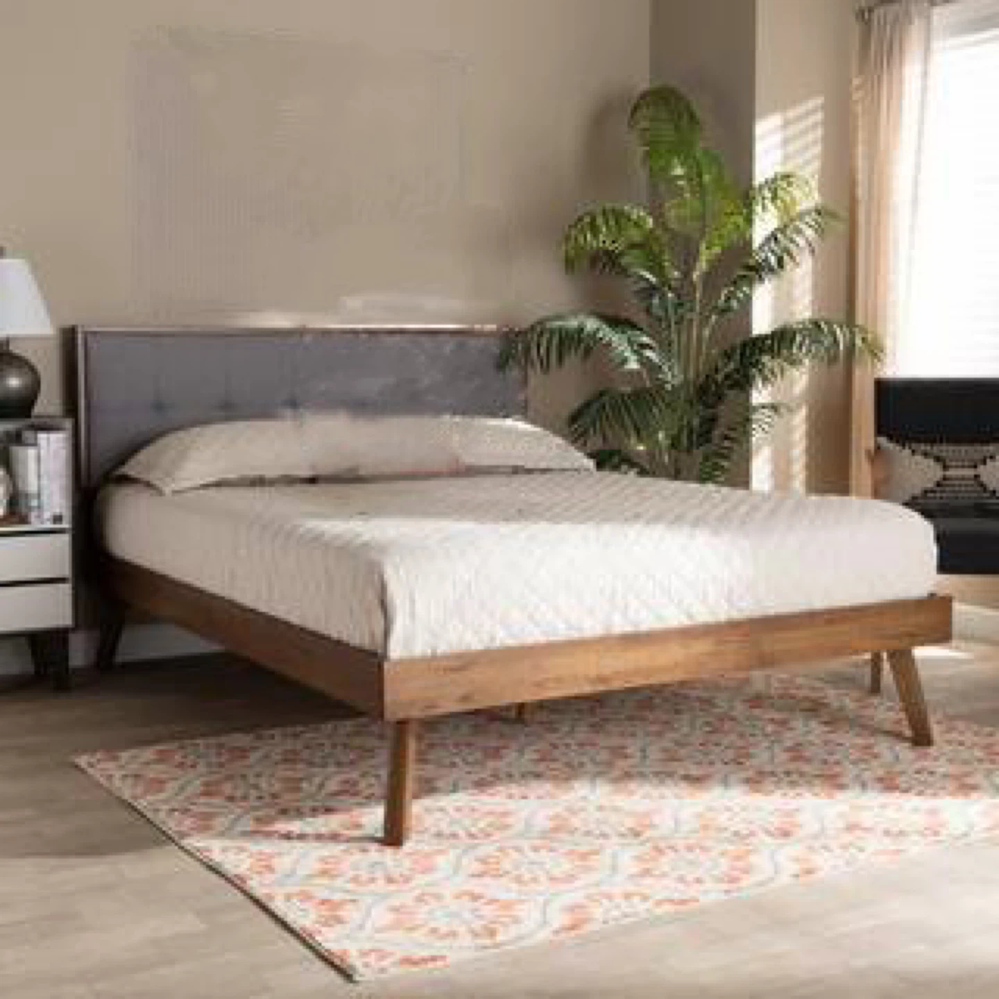 New Queen Size Mid Century Modern Solid Wood Platform Bed - photo 5