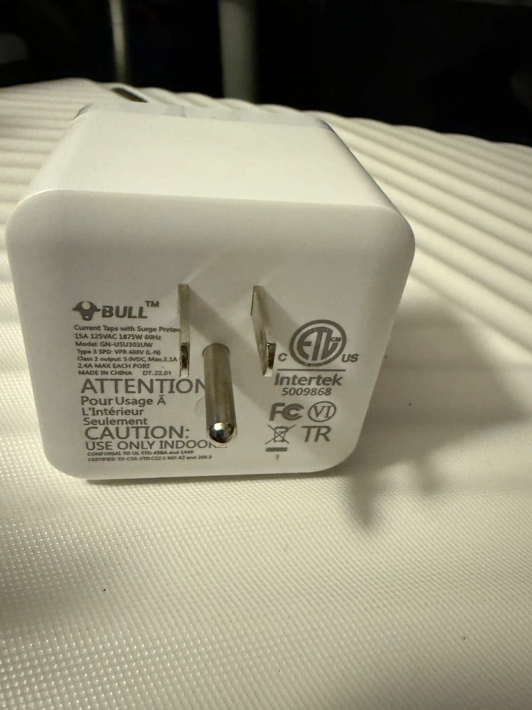 BULL Surge Protector Wall Tap with 3 USB Ports - photo 2