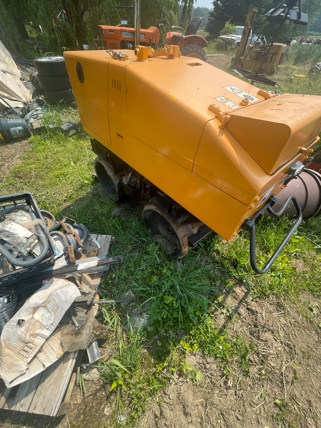 JCB VM1500 Vibratory Roller - photo 2