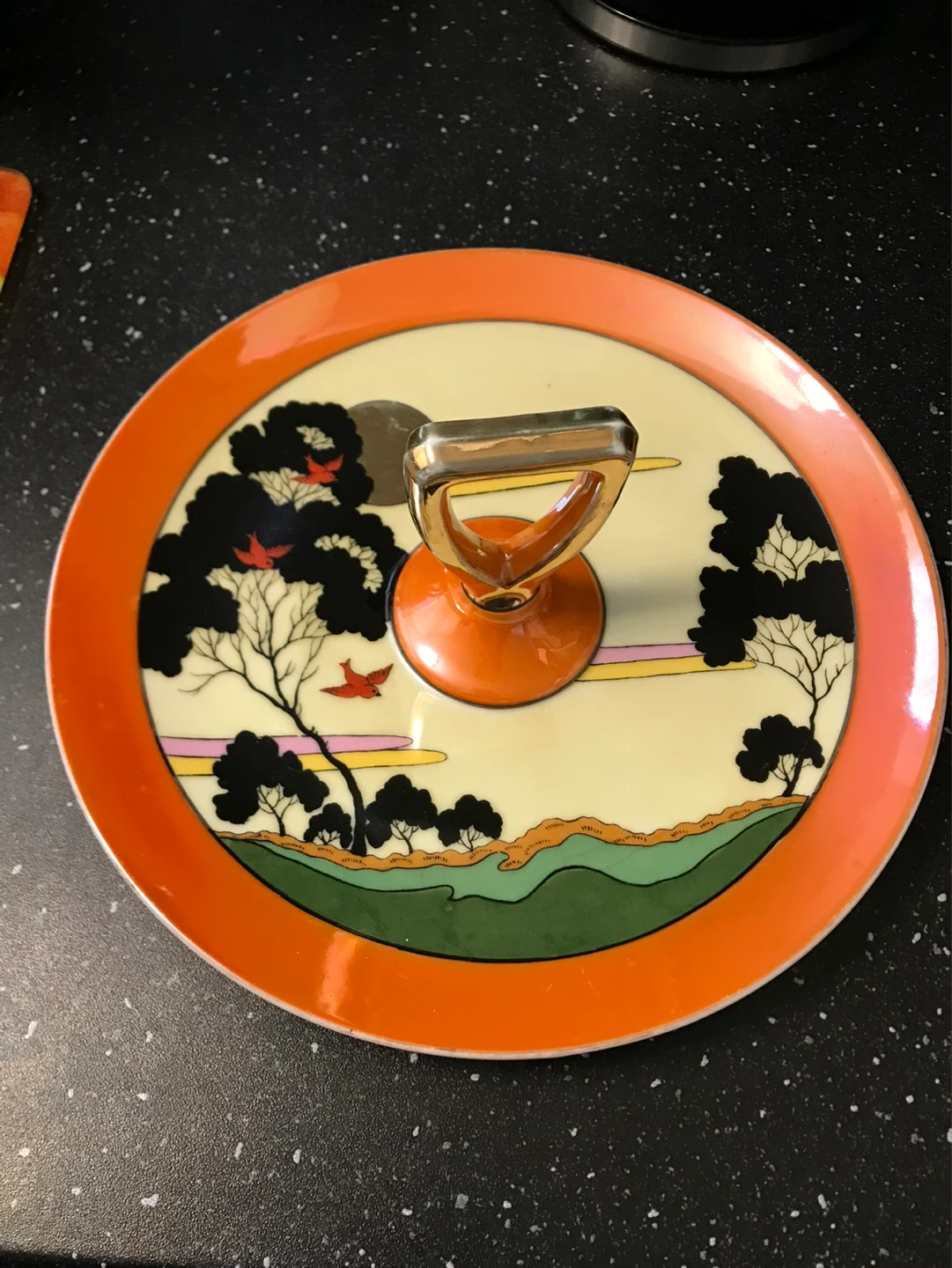 Vintage Hand Painted Centre Handle  Snack Plate 🌱 - photo 2
