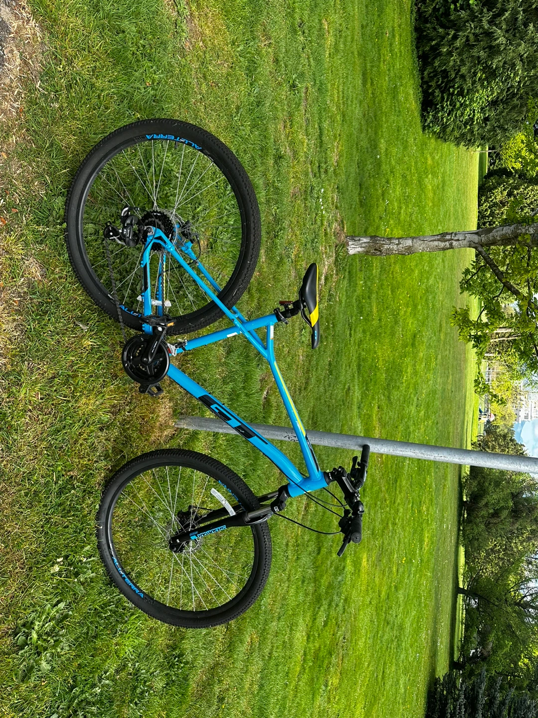 GT Aggressor Sport 29er Mountain Bike