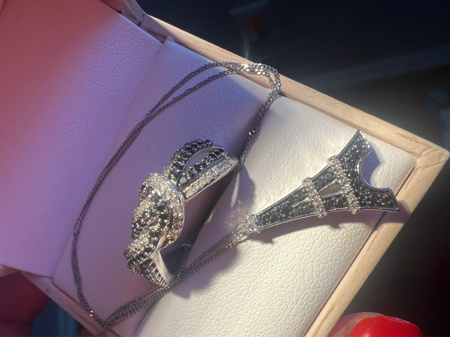 10 k Eiffel Tower Necklace with diamonds and Twist Ring Set - photo 5