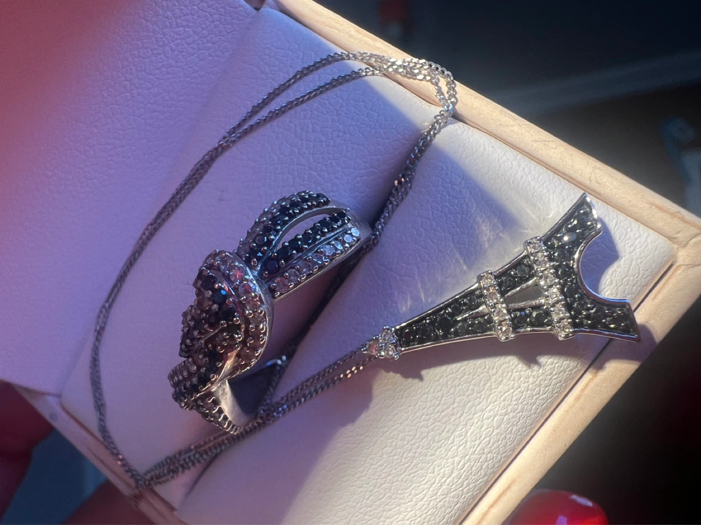 10 k Eiffel Tower Necklace with diamonds and Twist Ring Set - photo 4