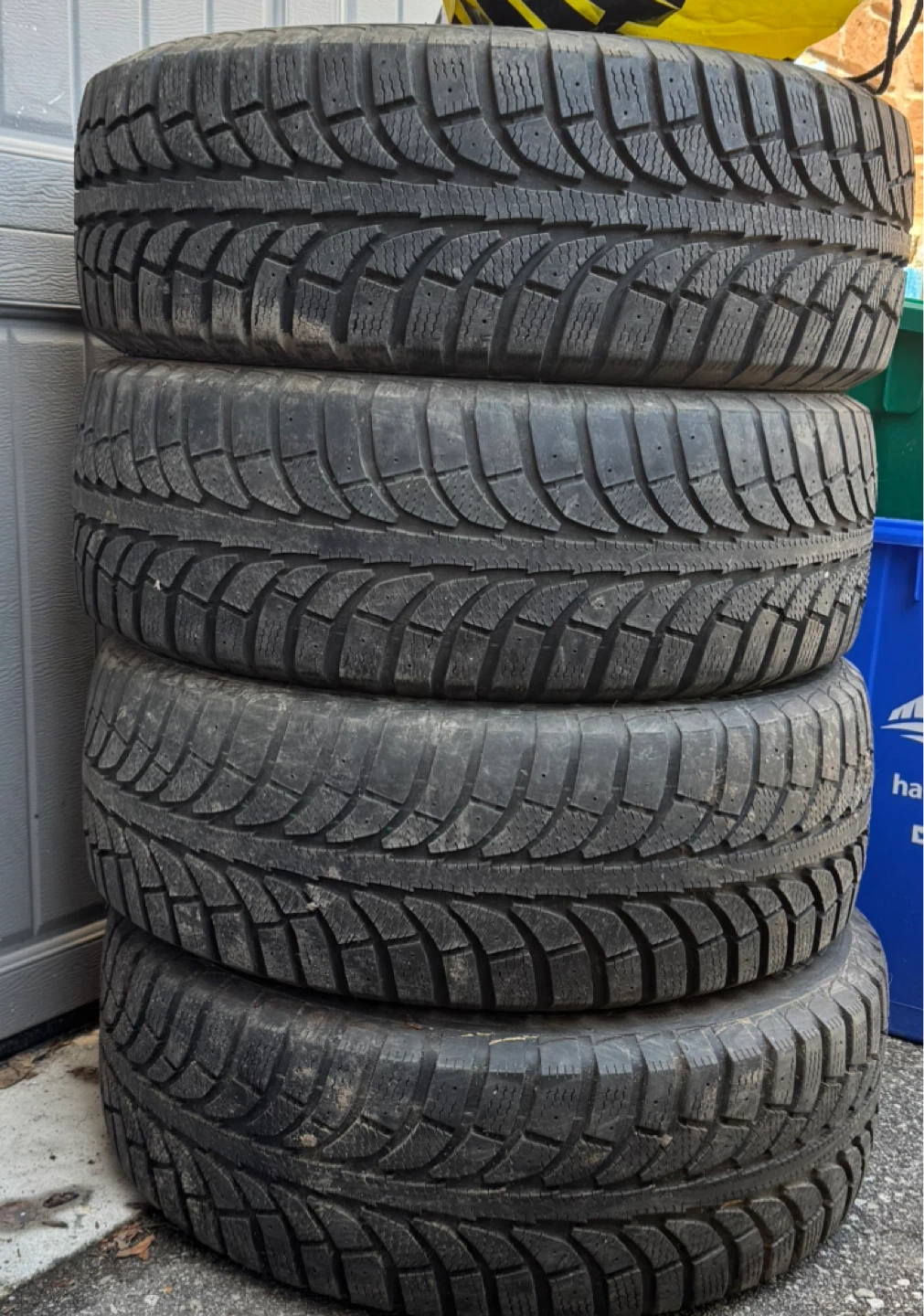 Winter Tires  205 55 r16 - photo 2