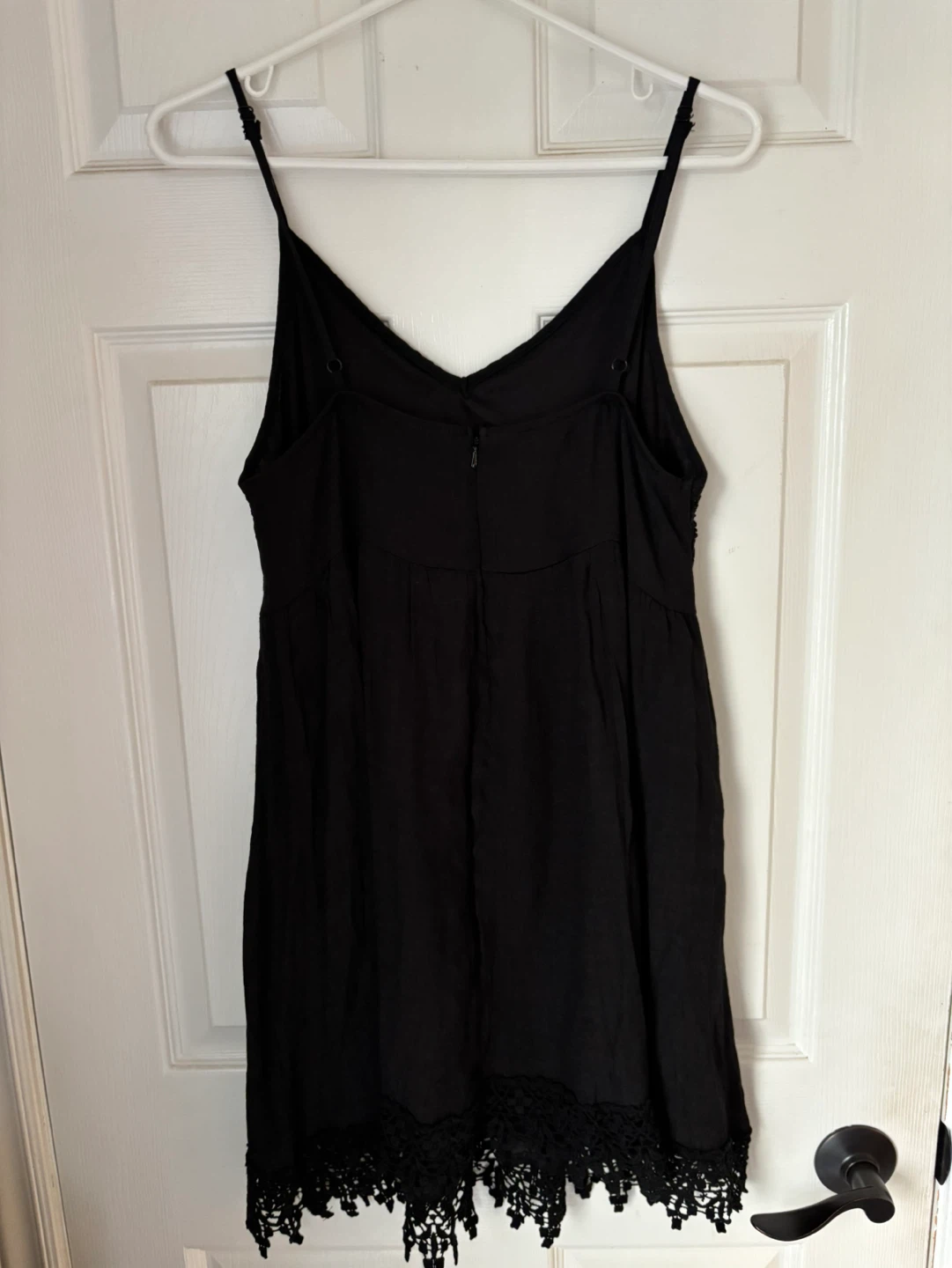 Black sundress with crochet detail - photo 4