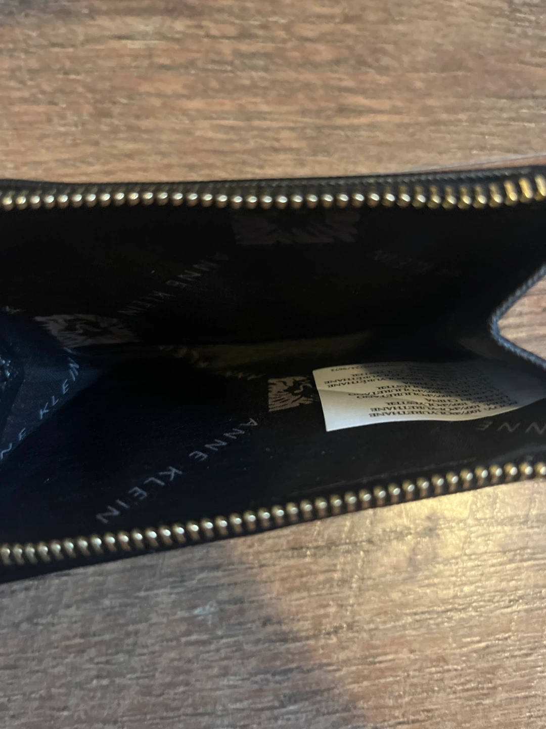 Anne Klein Black Zippered Card Holder Wallet 🌱 - photo 3