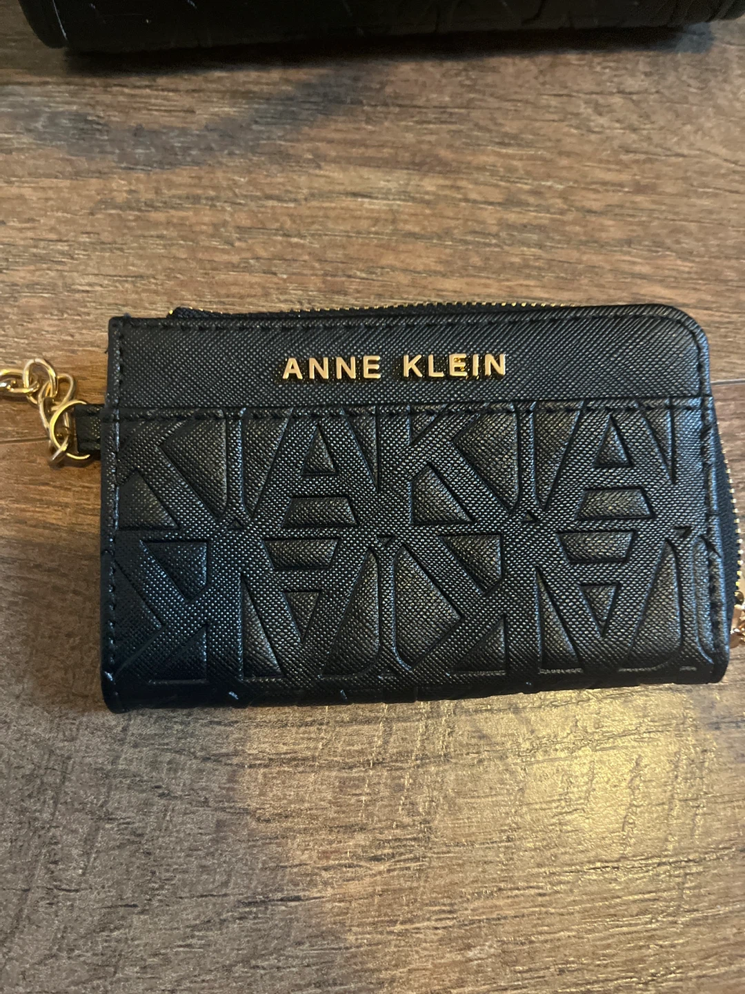 Anne Klein Black Zippered Card Holder Wallet 🌱