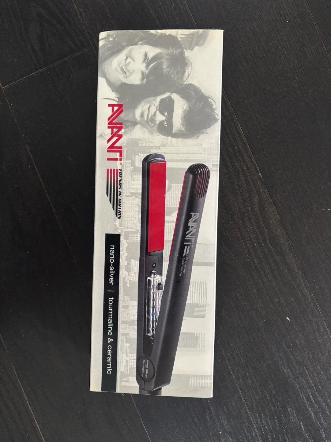 Avanti Nano-Silver Tourmaline & Ceramic Hair Straightener