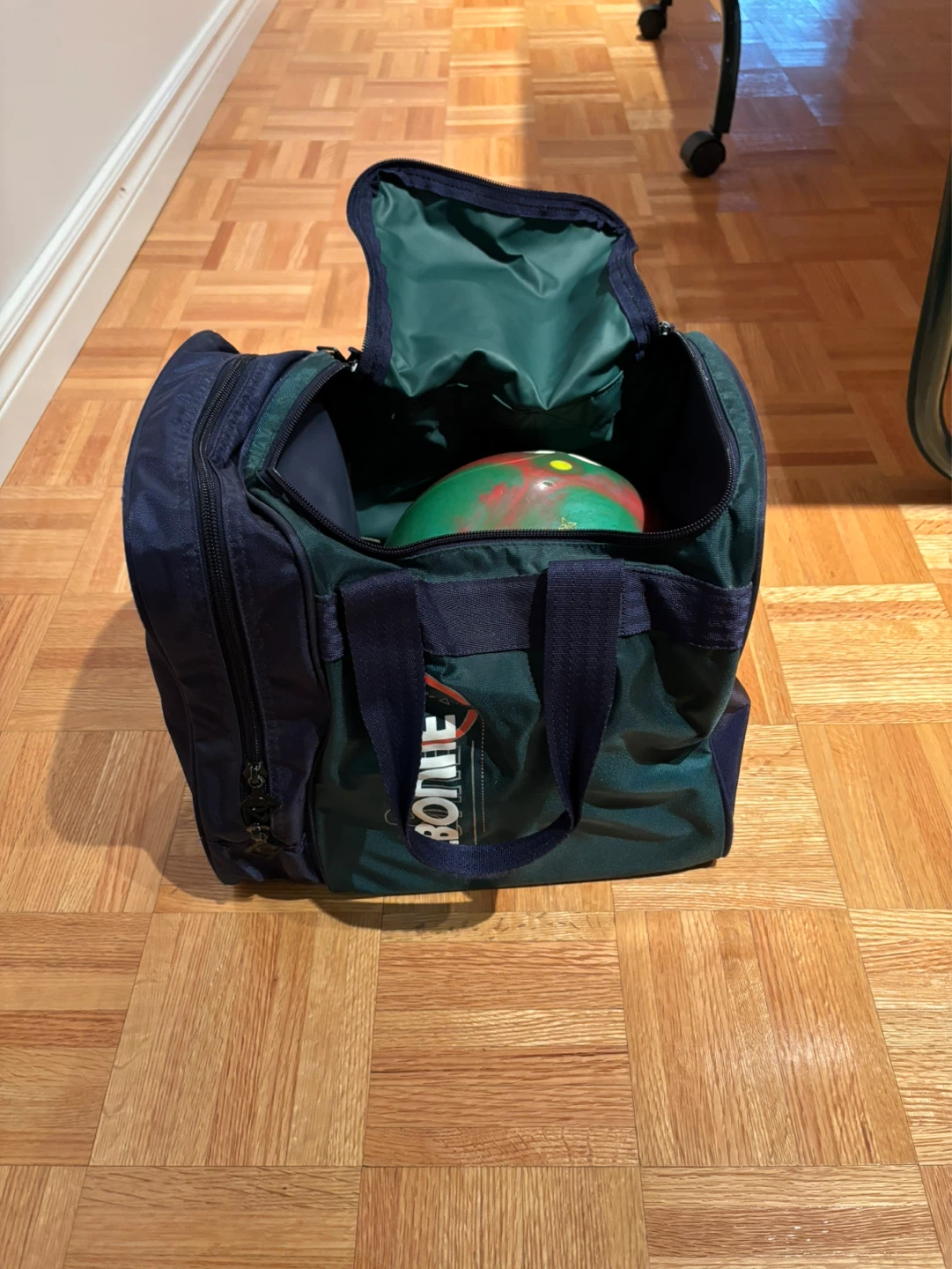 BONZIE bowling ball bag