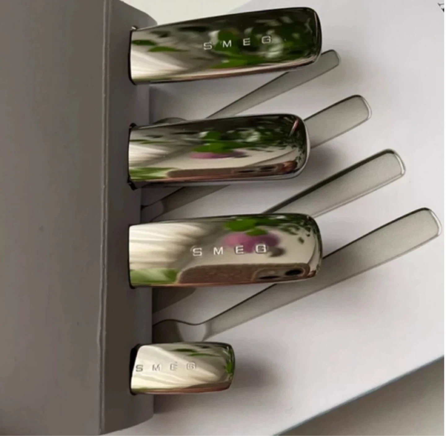 SMEG Dinner Cutlery 4-Piece Set - photo 5