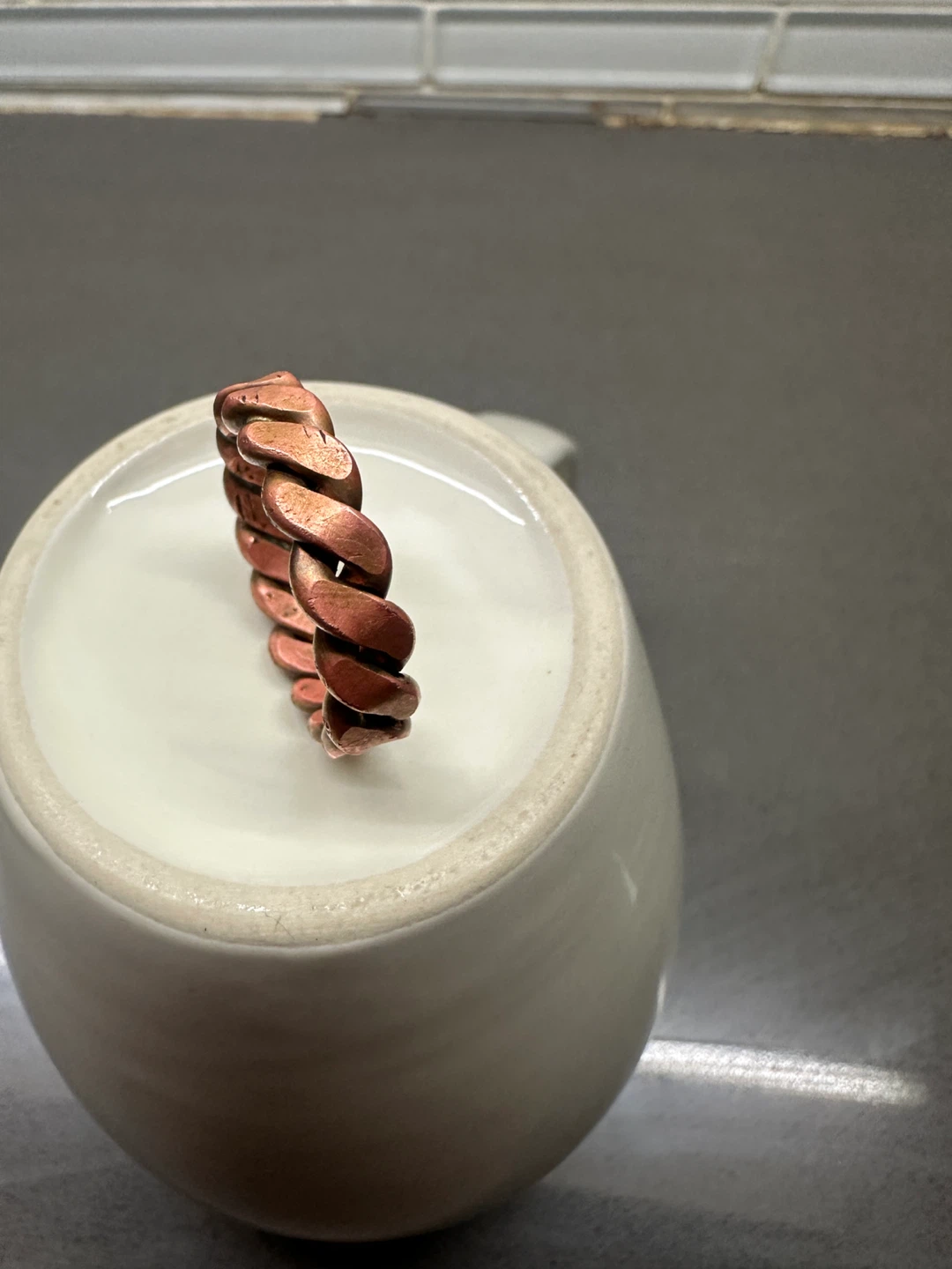 VINTAGE ARTISAN COPPER ROPE CUBAN LINK CHAIN RING MEN SIZE 11 - photo 3