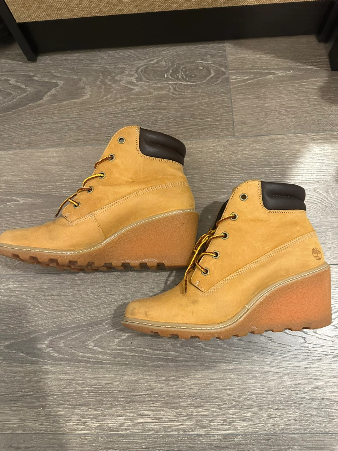 Timberland Wedge Heel Boots – Size US 7 - photo 2