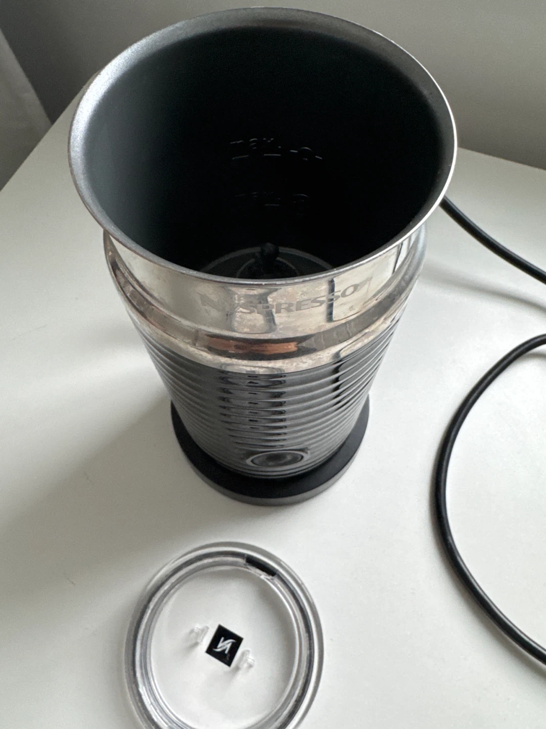 Nespresso Aeroccino 3 Milk Frother - photo 2