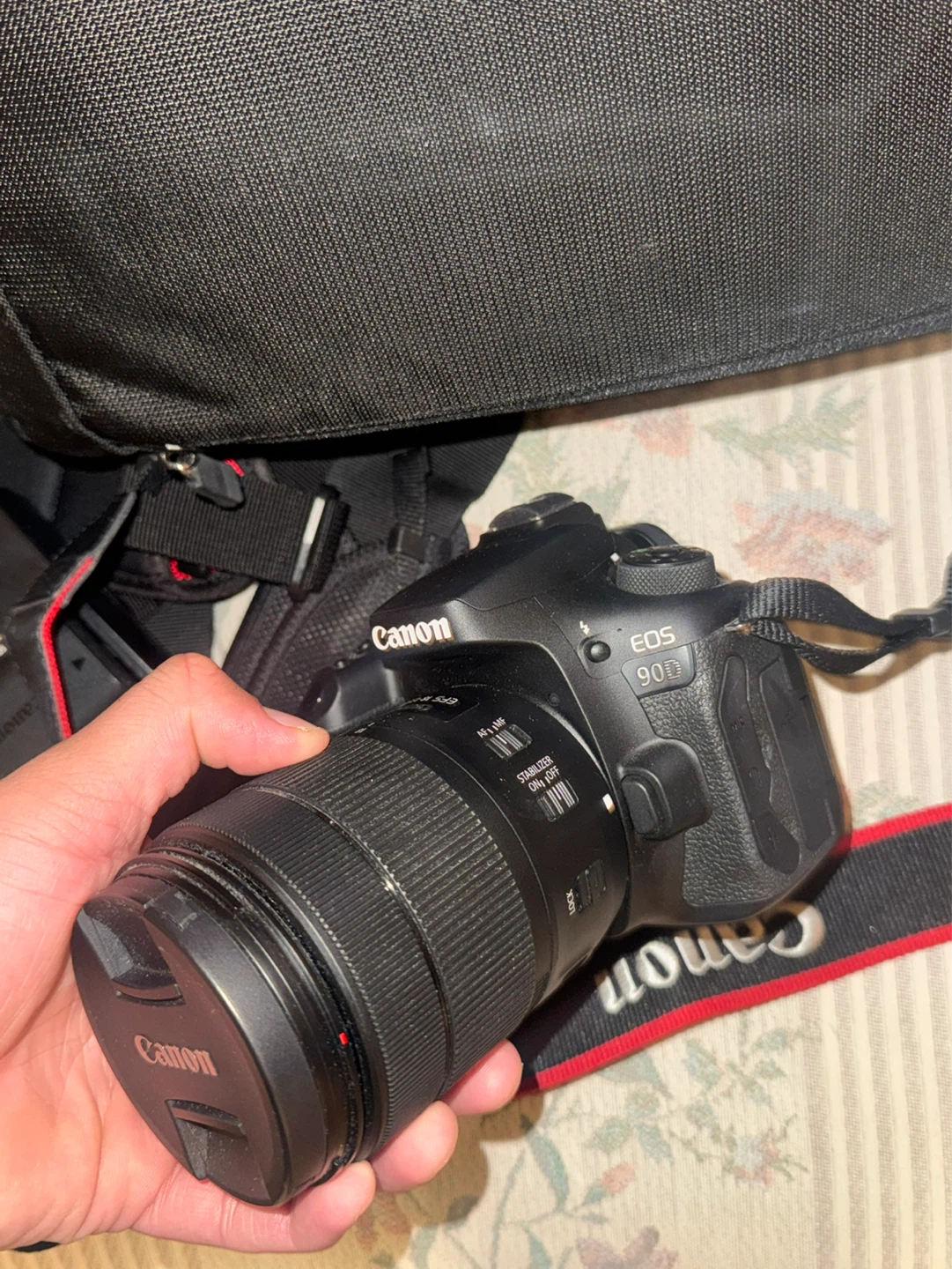 Canon EOS 90D DSLR Camera with 18-135mm Lens, Bag & Tripod - photo 3