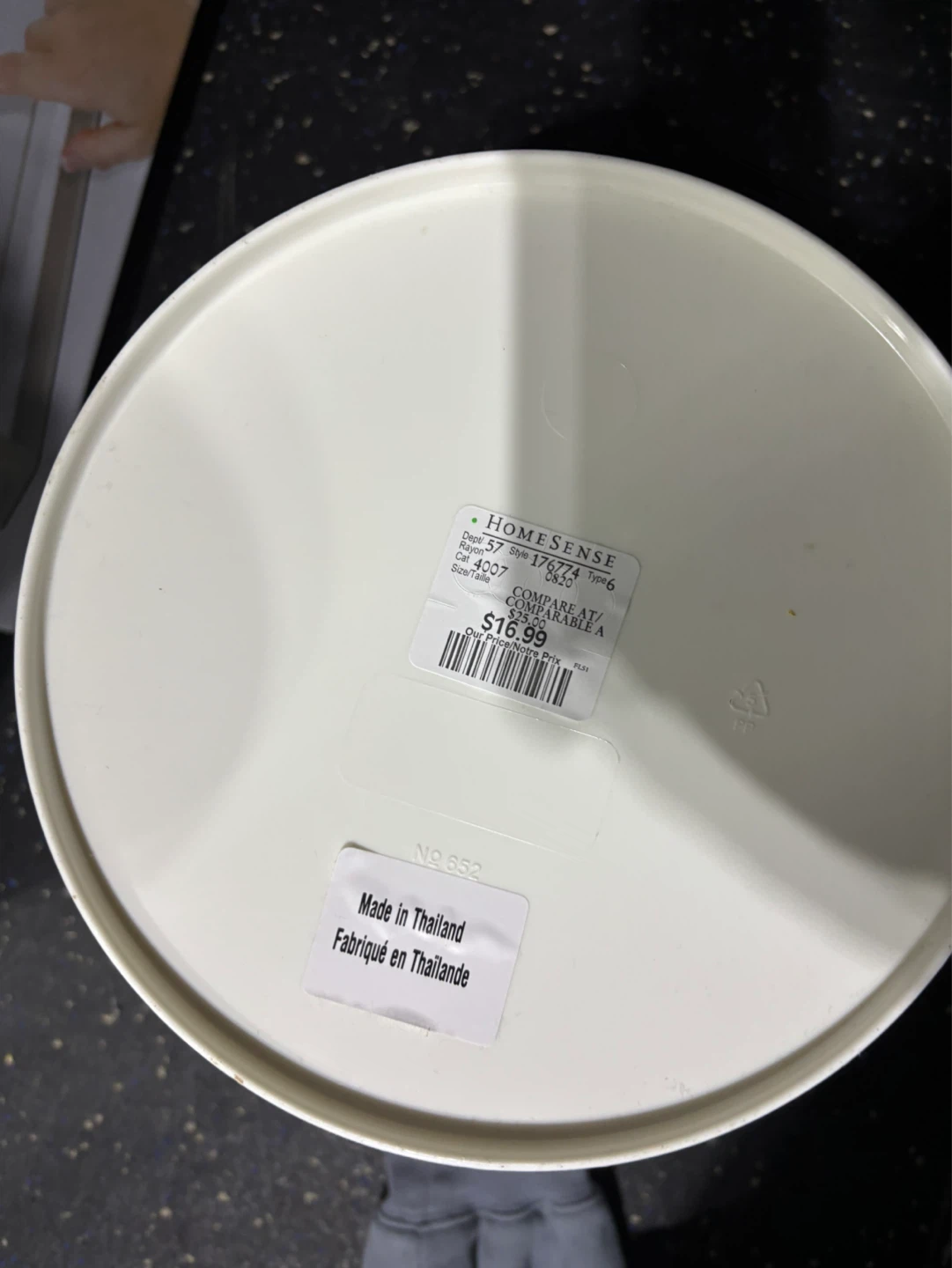 DKW White Keep Clean Trash Can - photo 5
