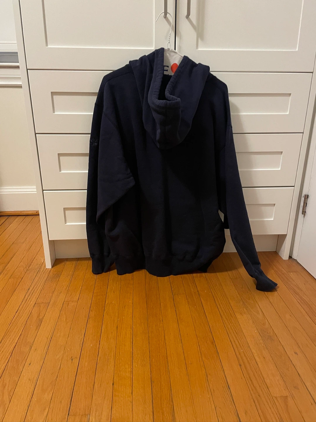 Pure Muskoka Lifestyle Co. Hoodie - Medium - photo 2