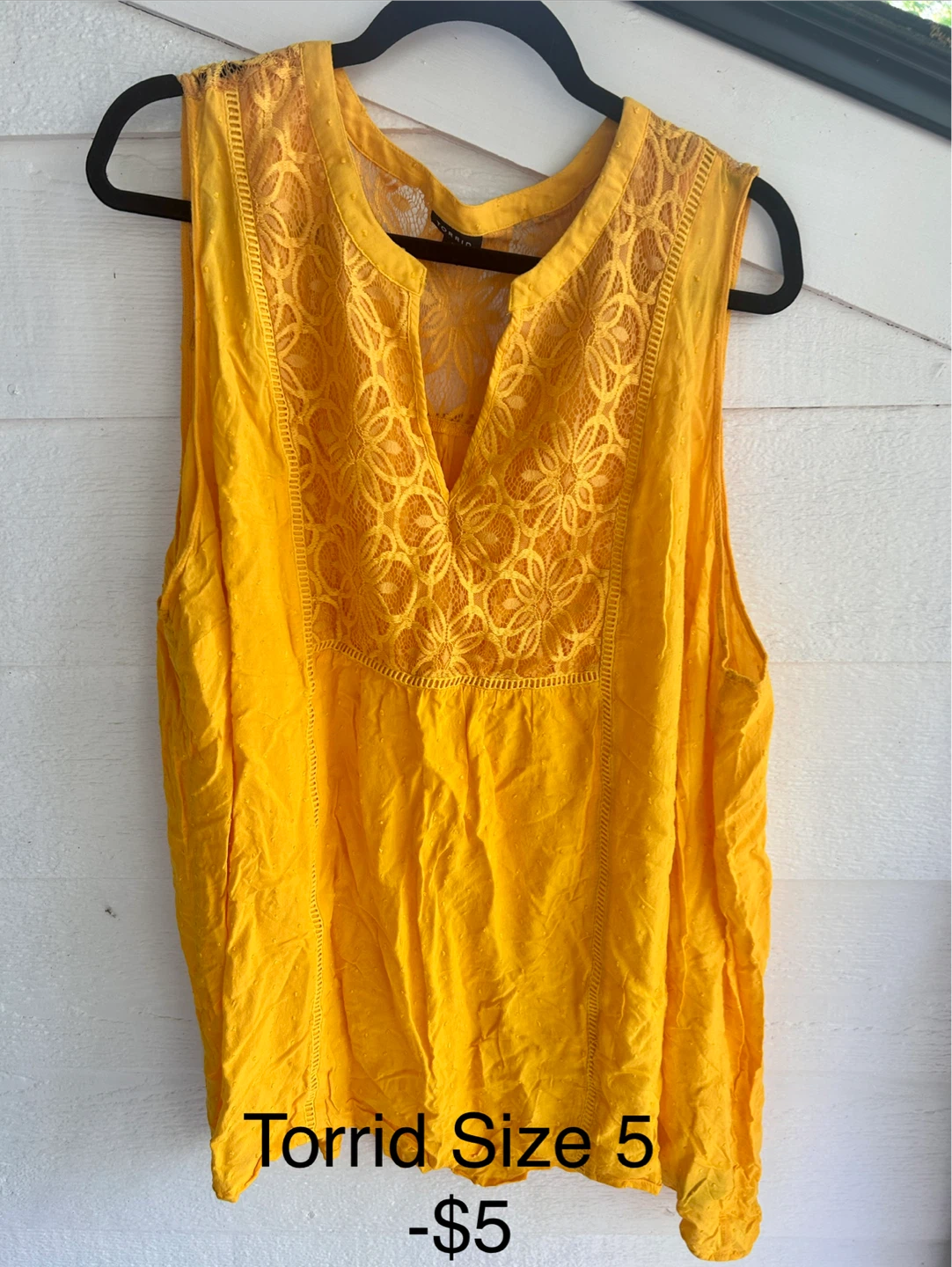 Torrid Yellow Lace Detail Sleeveless Top - Size 5