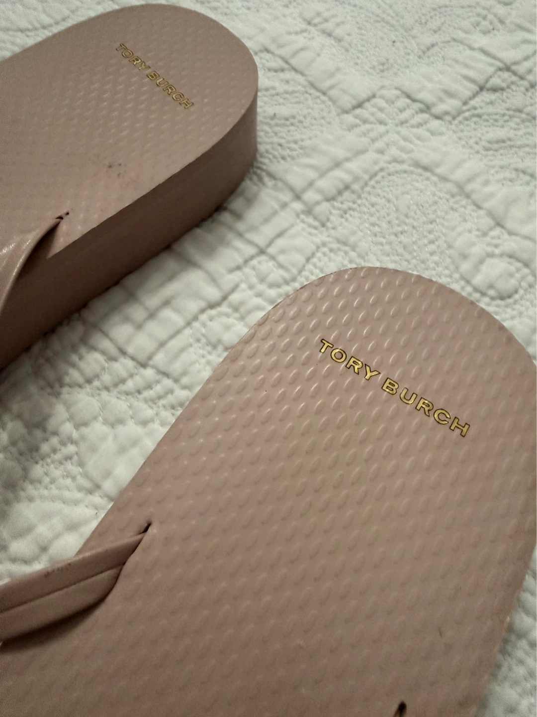 Tory Burch Pink Flip Flops Size 9M - photo 3