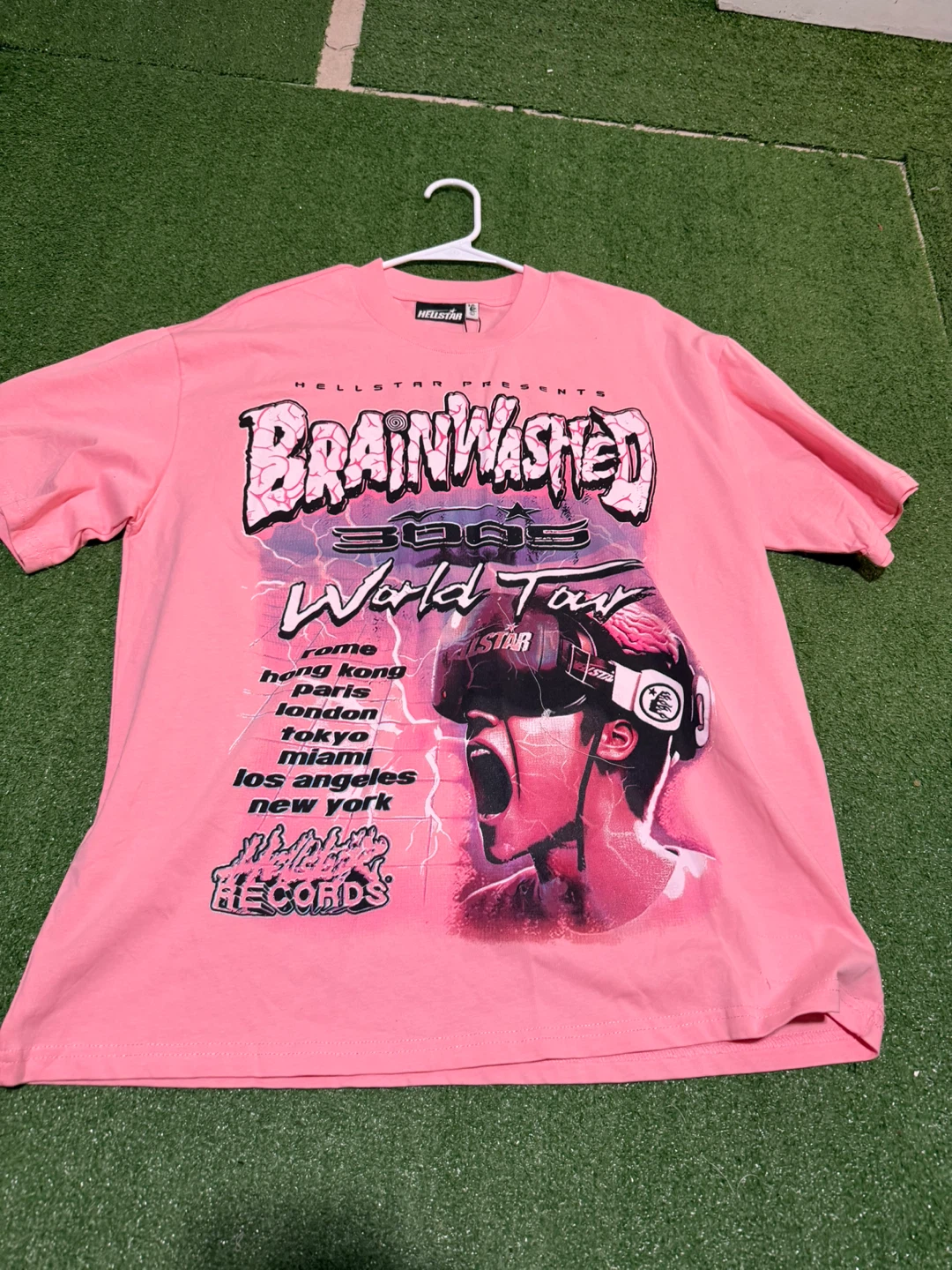 Hellstar “Brainwashed World Tour” Tee – Sizes M & L
