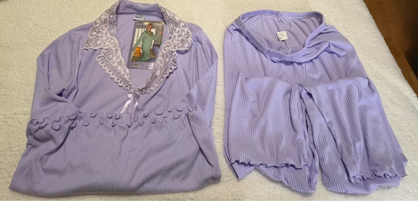Sunshine Lavender Lace Collar Pajama Set NWT XL  🌱 - photo 2