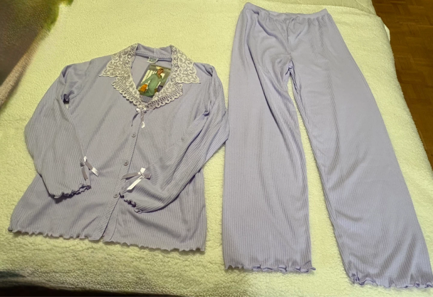 Sunshine Lavender Lace Collar Pajama Set NWT XL  🌱
