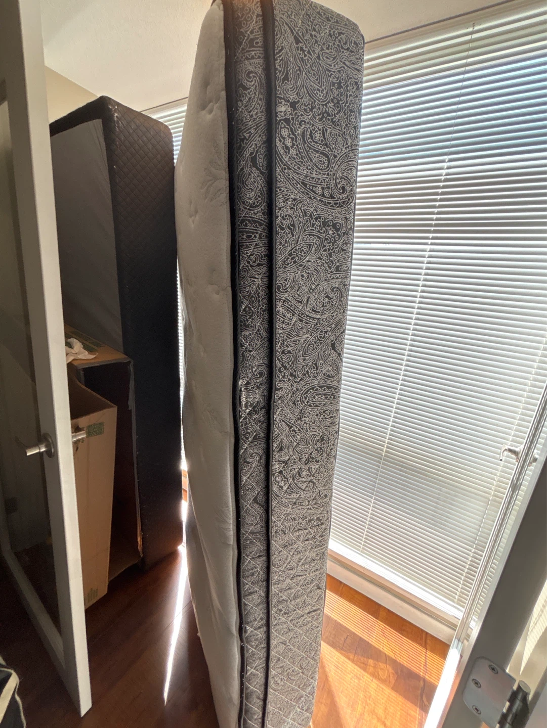 Organic Cotton Toddler Mattress with Box Spring - photo 2