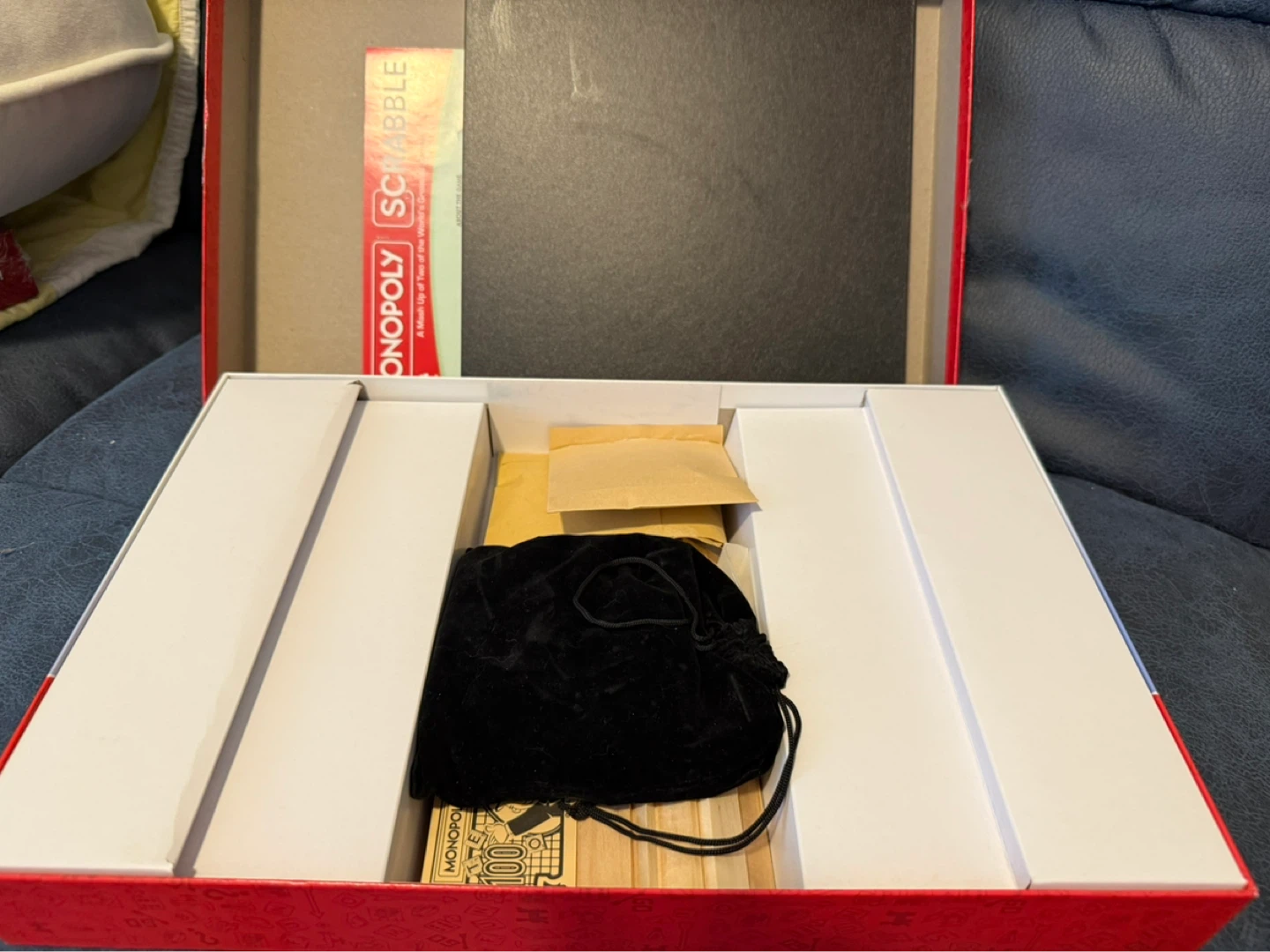 Monopoly Scrabble Board Game - photo 2