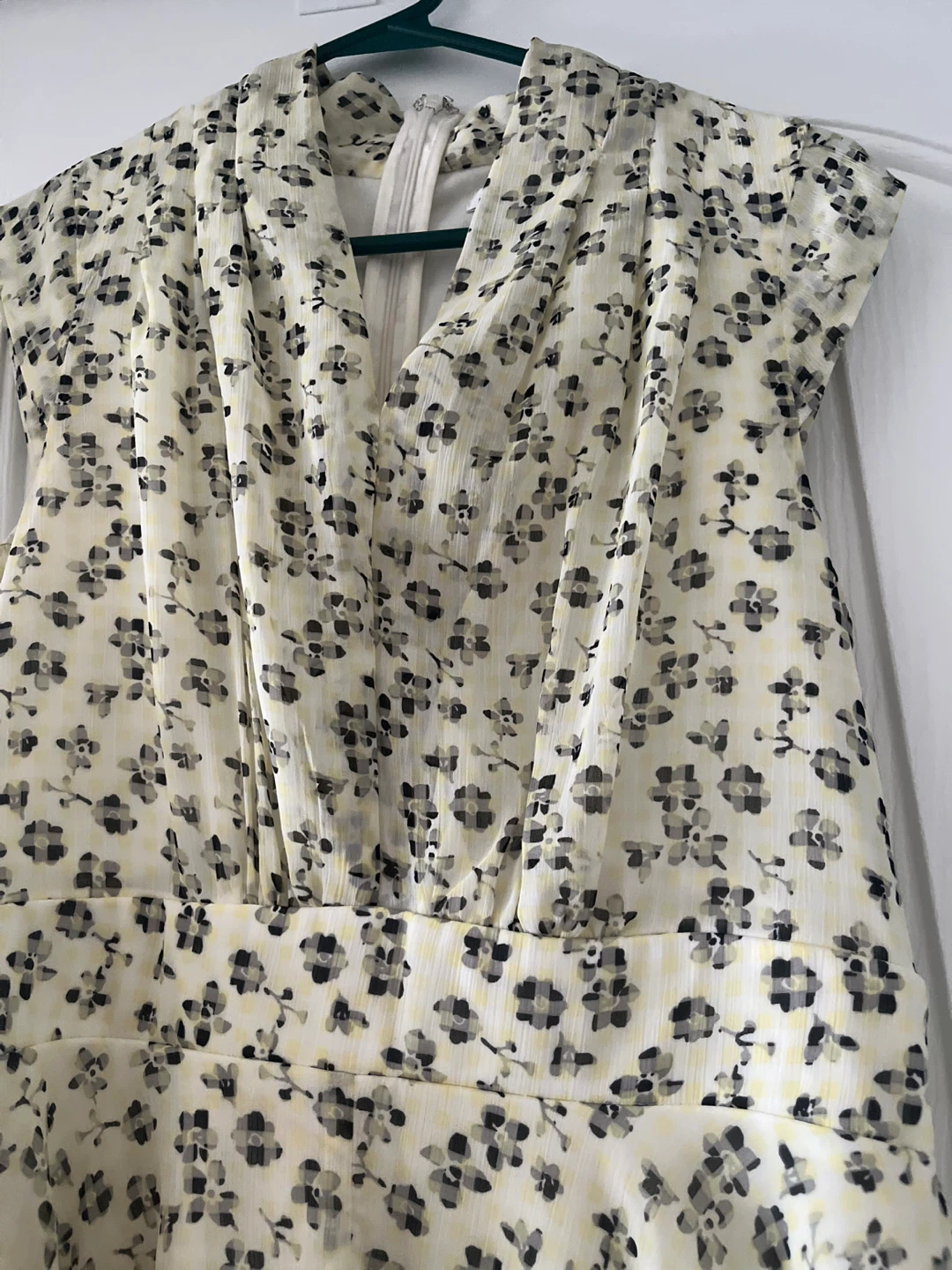 Tommy Hilfiger Sleeveless Dress Size 6 - photo 2